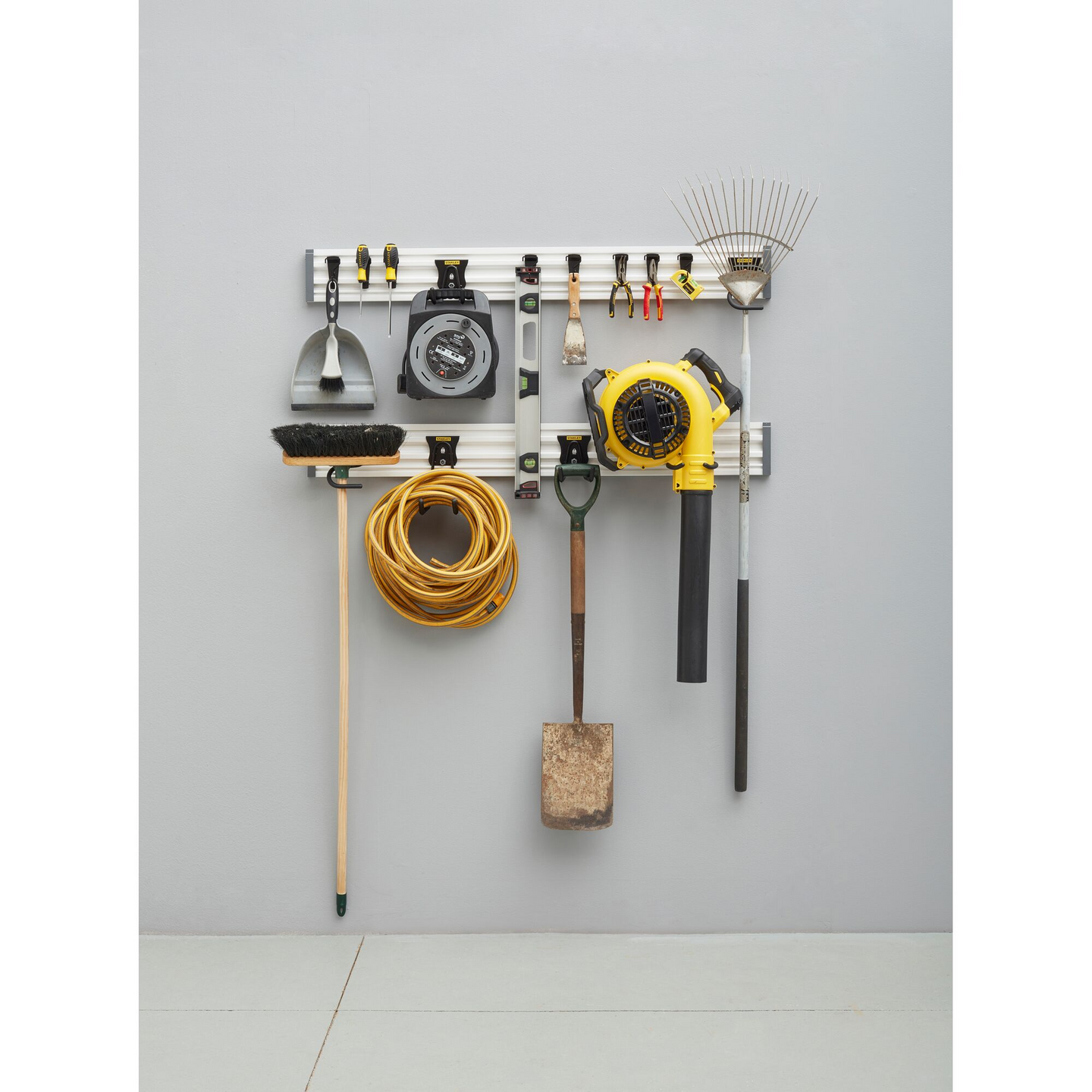Säilytysjärjestelmä työkaluille Stanley Trackwall 20-osainen