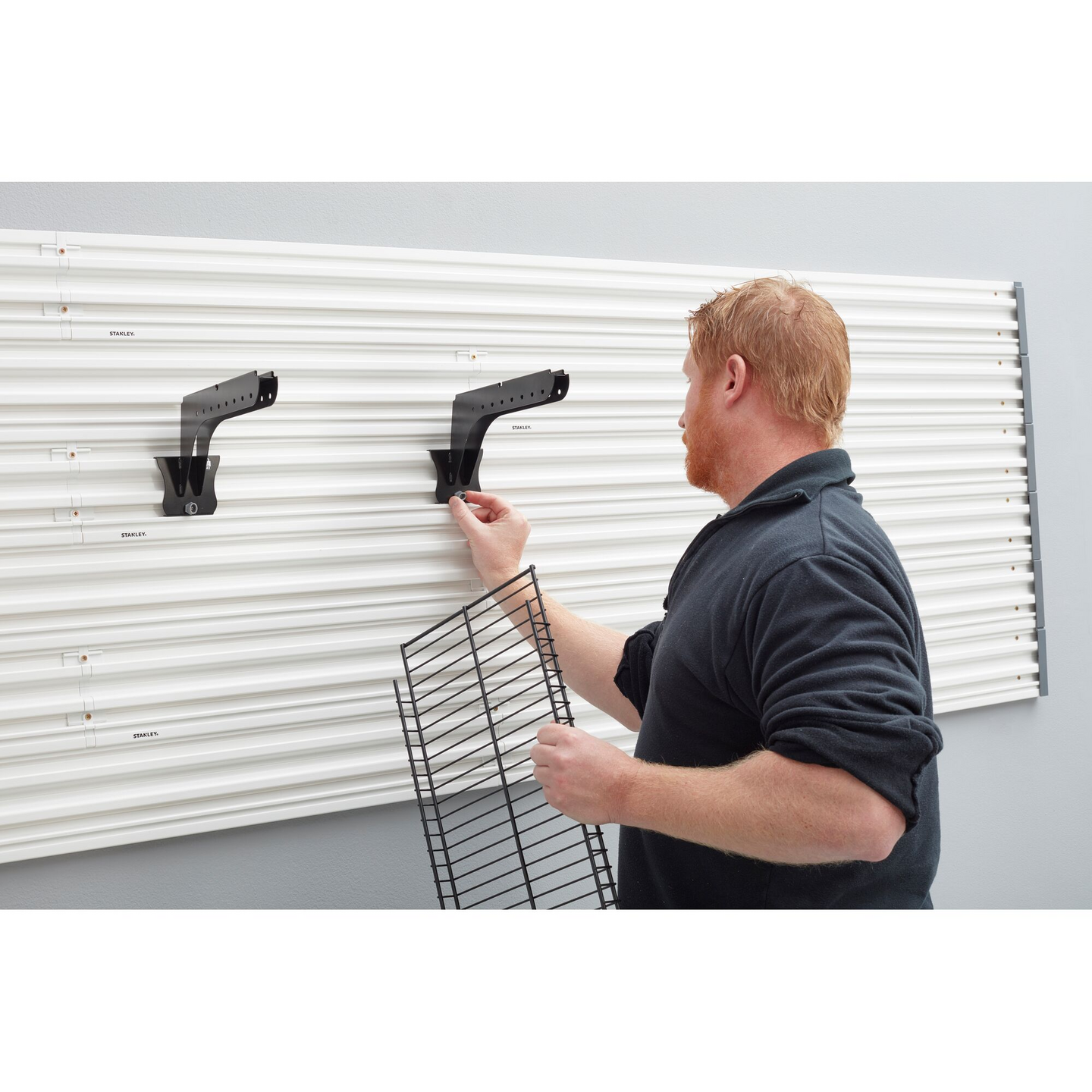 Hyllynkannatin Stanley Trackwall