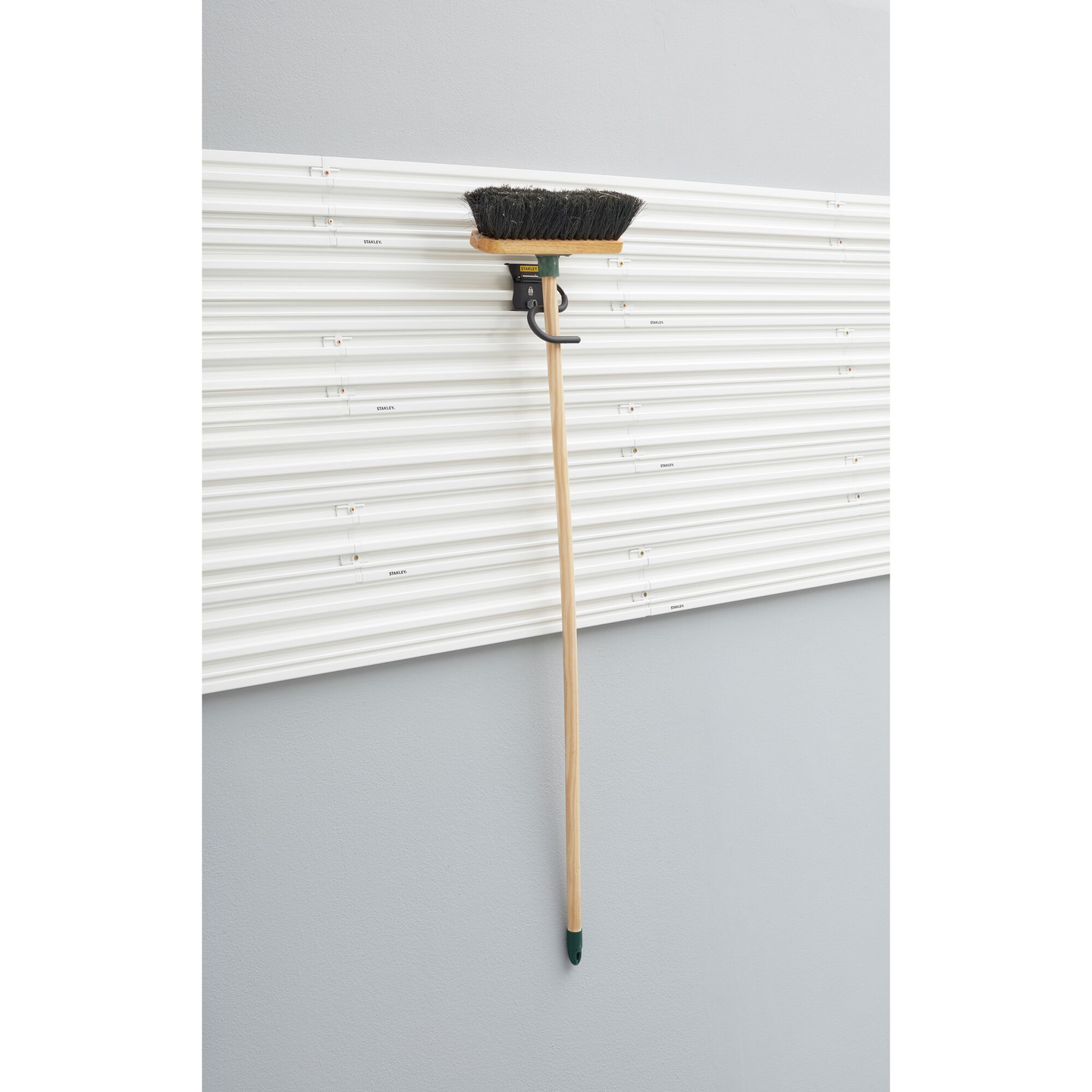 S-koukku Stanley Trackwall