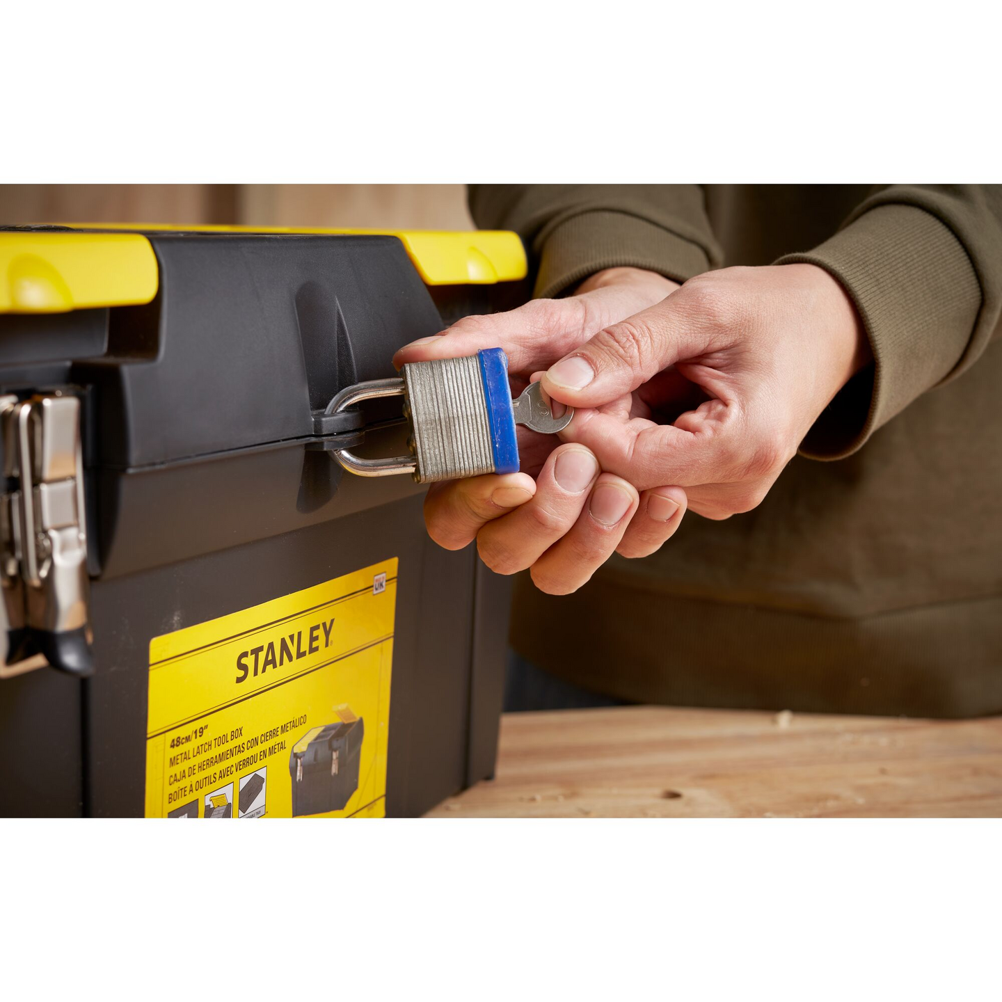 Työkalupakki Stanley Series 2000 19''