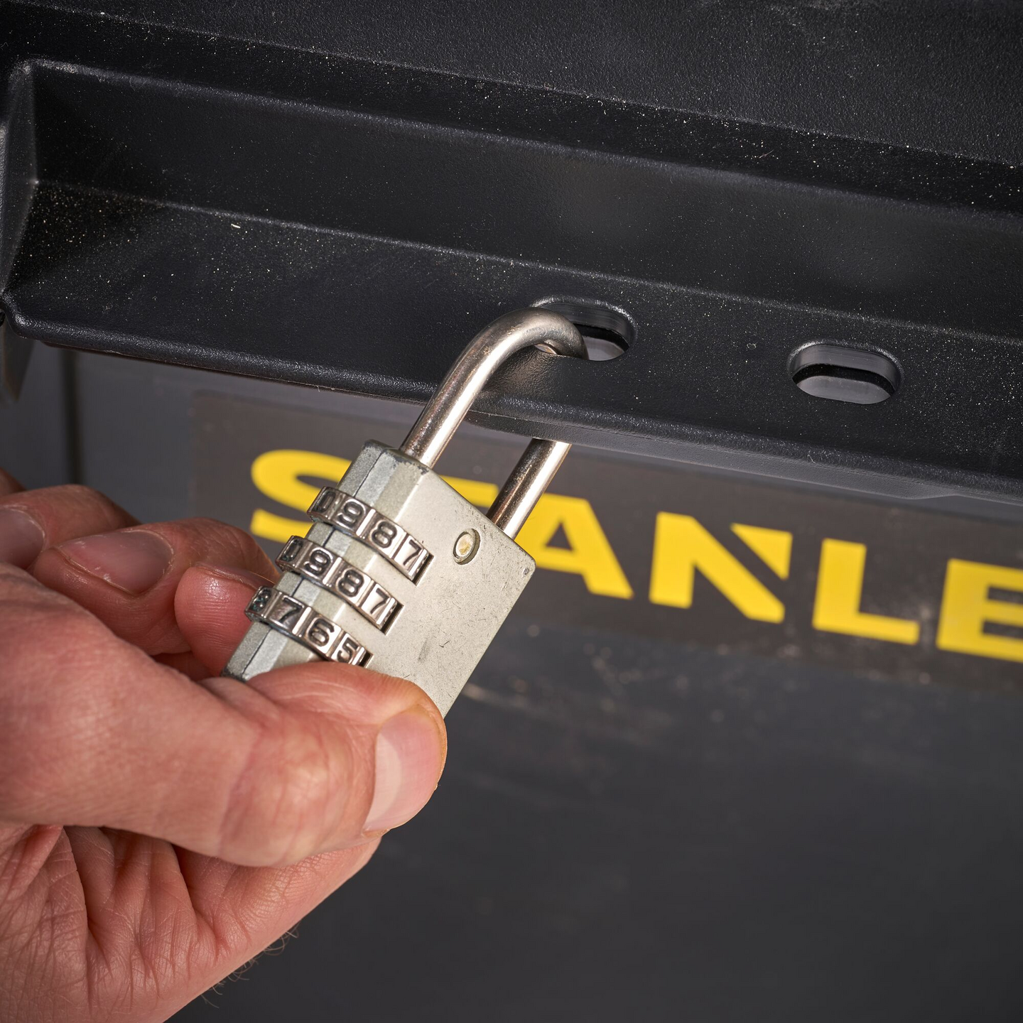 Työkalupakki Stanley Essential 50l