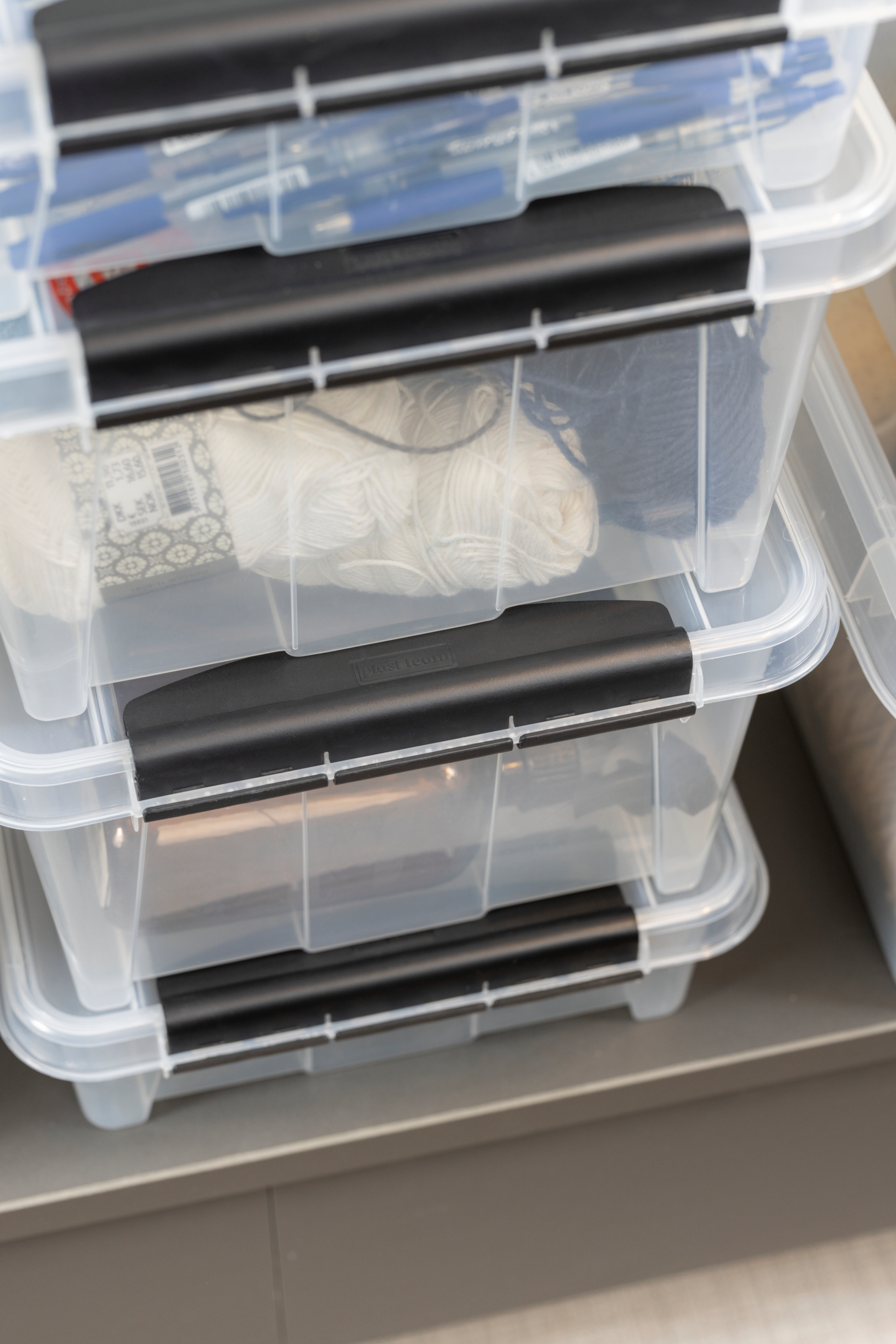 Säilytyslaatikko ProBox 14L läpinäkyvä mustat klipsit