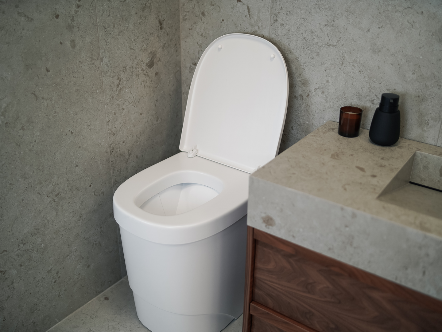 Polttava käymälä Separett Nova