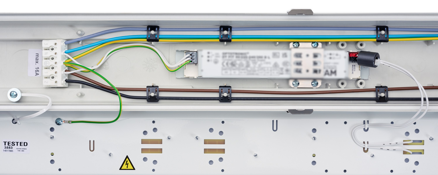 Teollisuusvalaisin Sulj. Onnproof IP66 10400lm 77w 840 1454mm