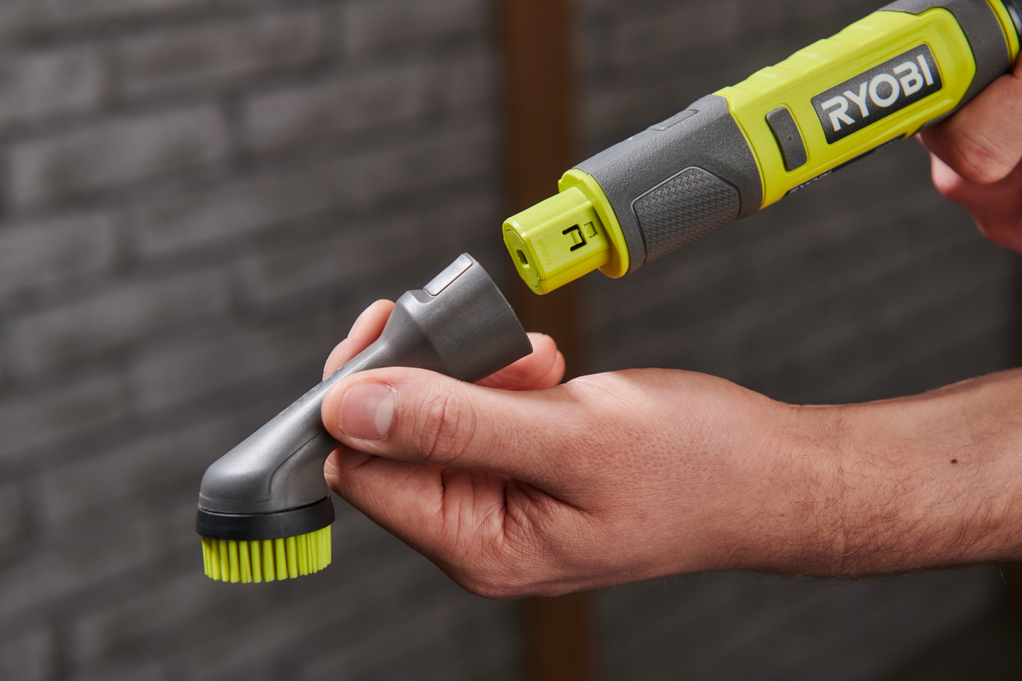 Puhdistusharja Ryobi RDS4-0 4V USB-Lithium-sarja runkoversio