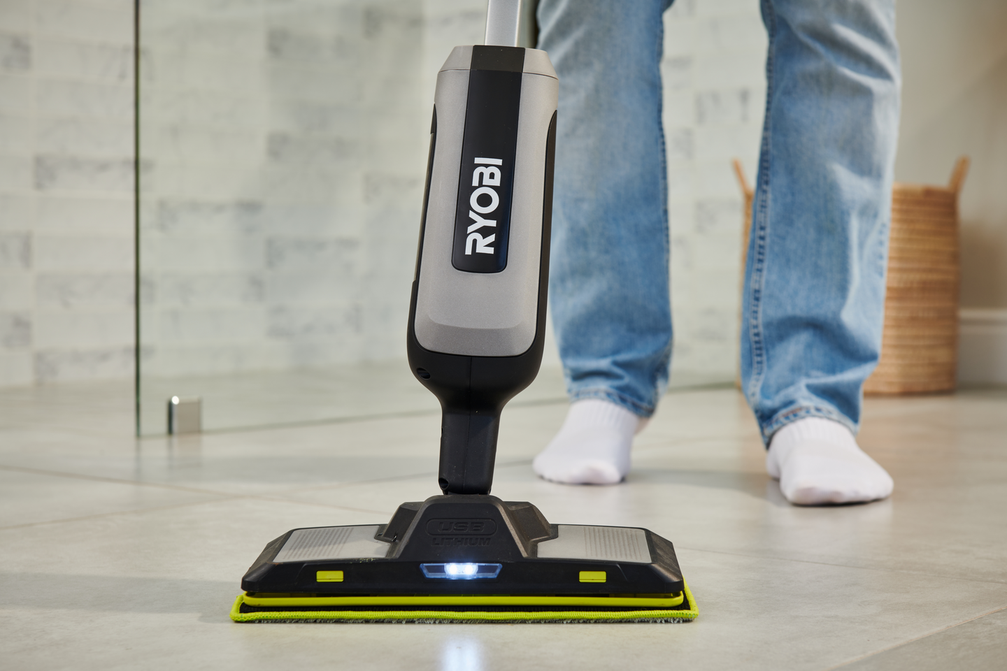 Spray-moppi Ryobi RSM4-120G 4V USB-Lithium-sarja 2,0Ah akulla