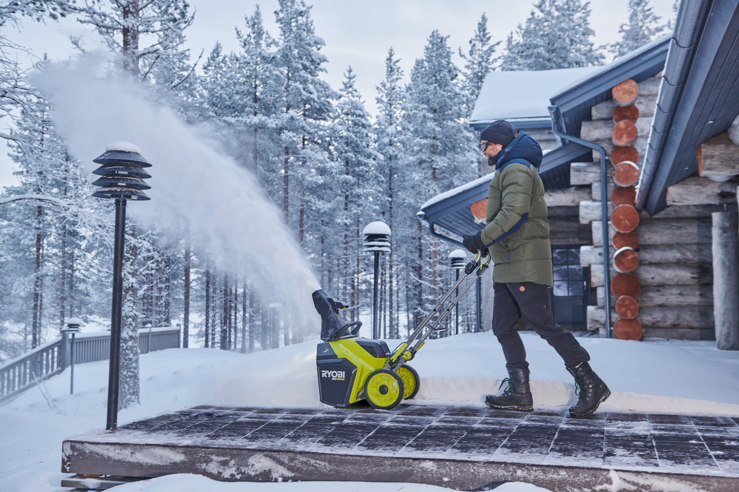 Akkulumilinko Ryobi RY18STX45A-0 18V ONE+ hiiliharjaton runkoversio