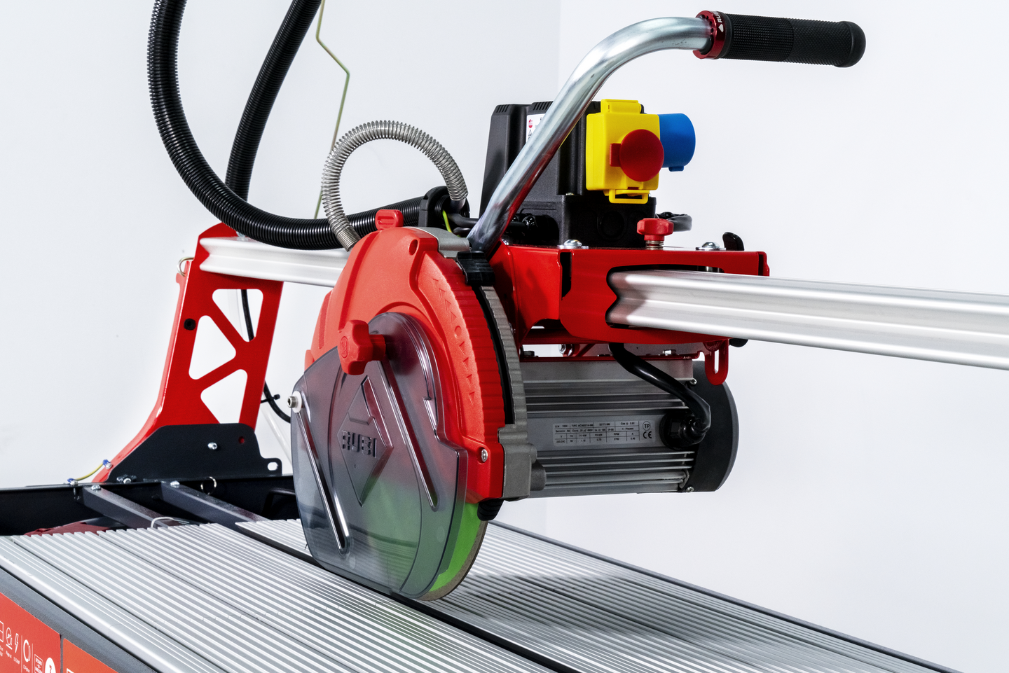 Laattasaha Rubi DC-250 PYTHON 1200 CPA