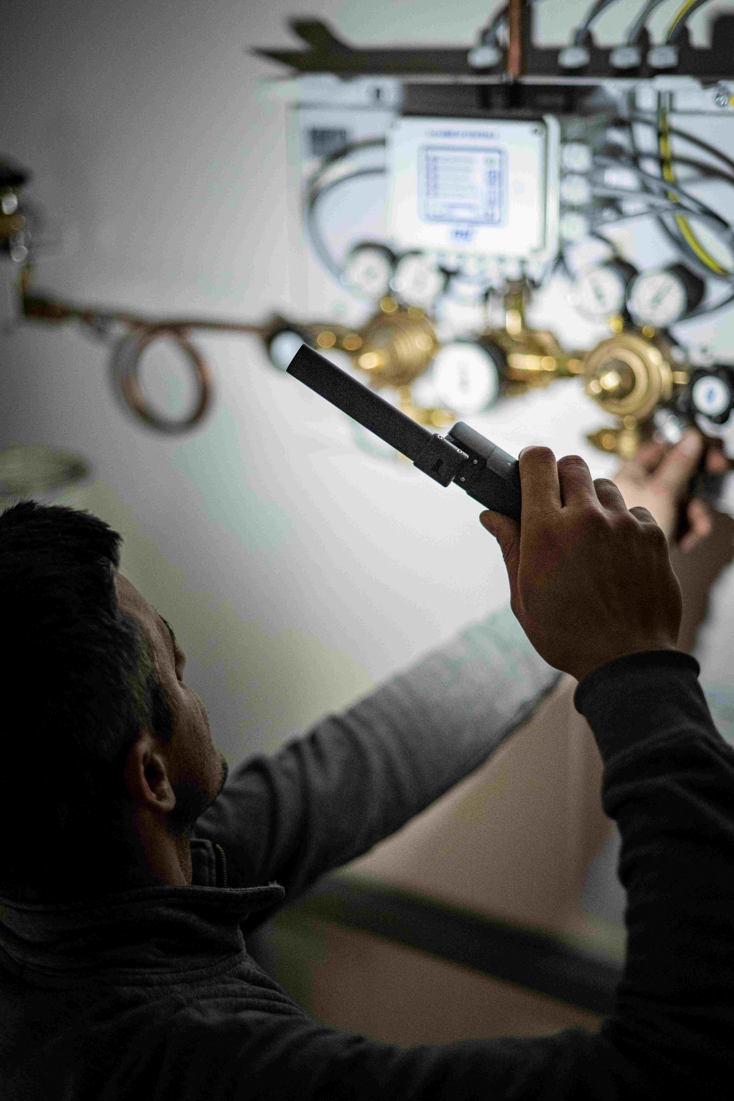 Työvalo Ledlenser W6R Work musta 600lm ladattava