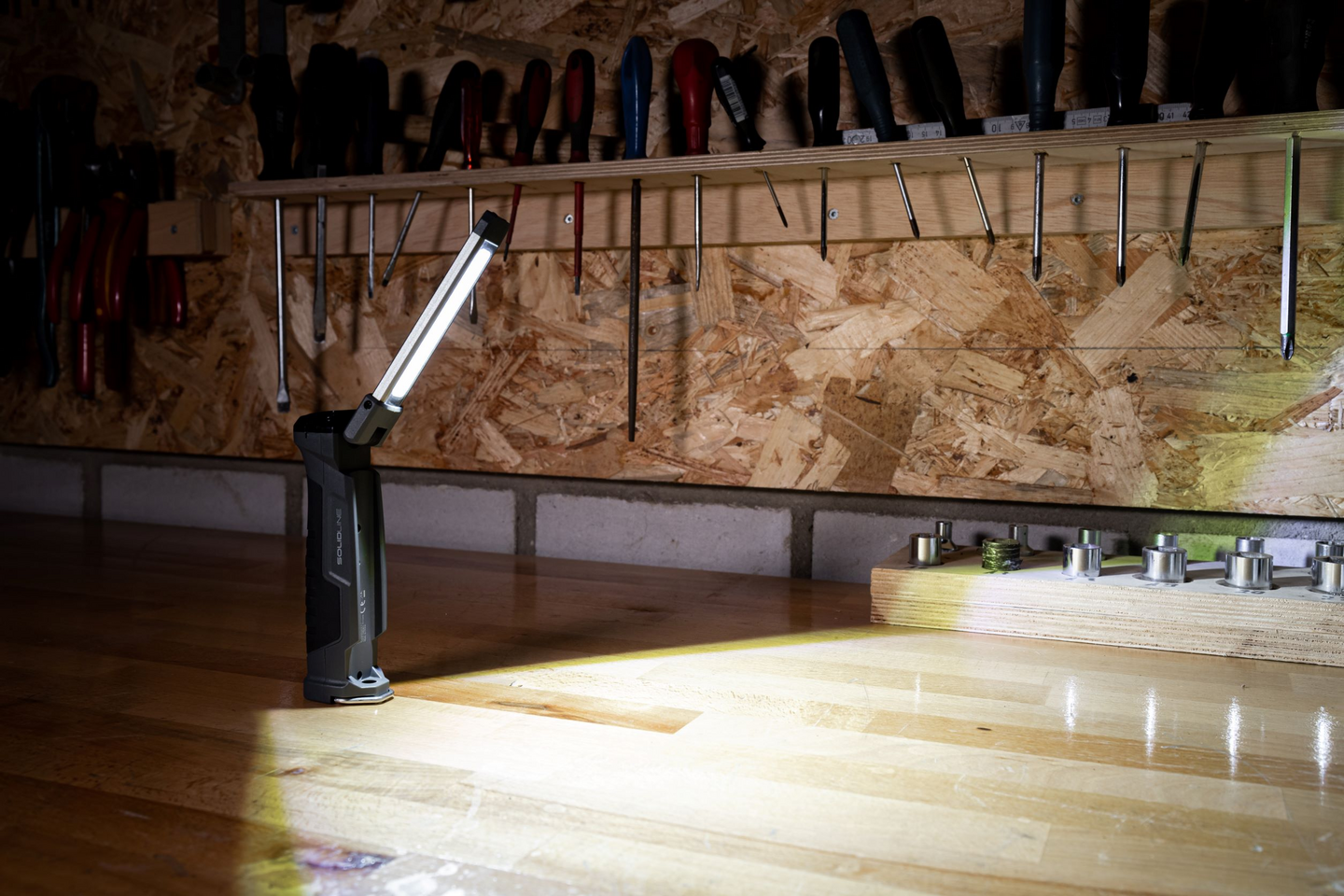 Työvalo Ledlenser Solidline SW2R harmaa 550lm ladattava