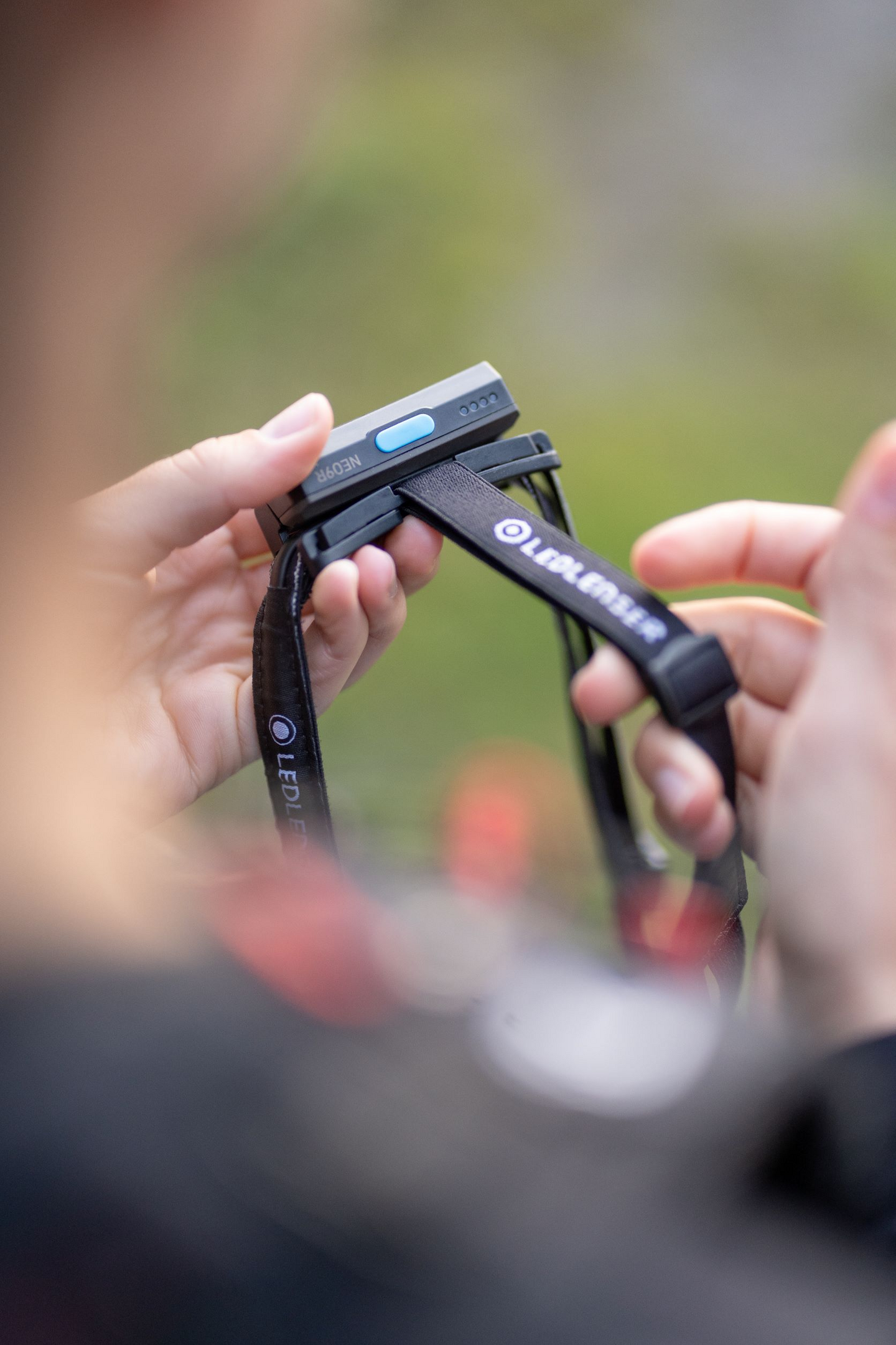 Otsalamppu Ledlenser Neo9R sininen 1200lm ladattava