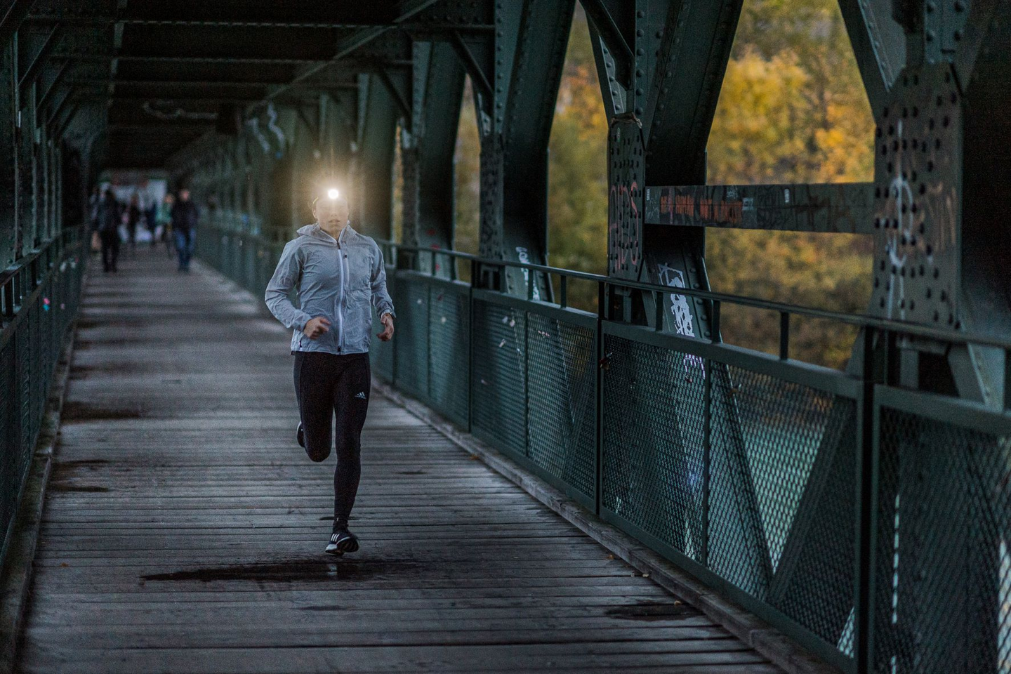 Otsalamppu Ledlenser Neo9R lime 250lm ladattava