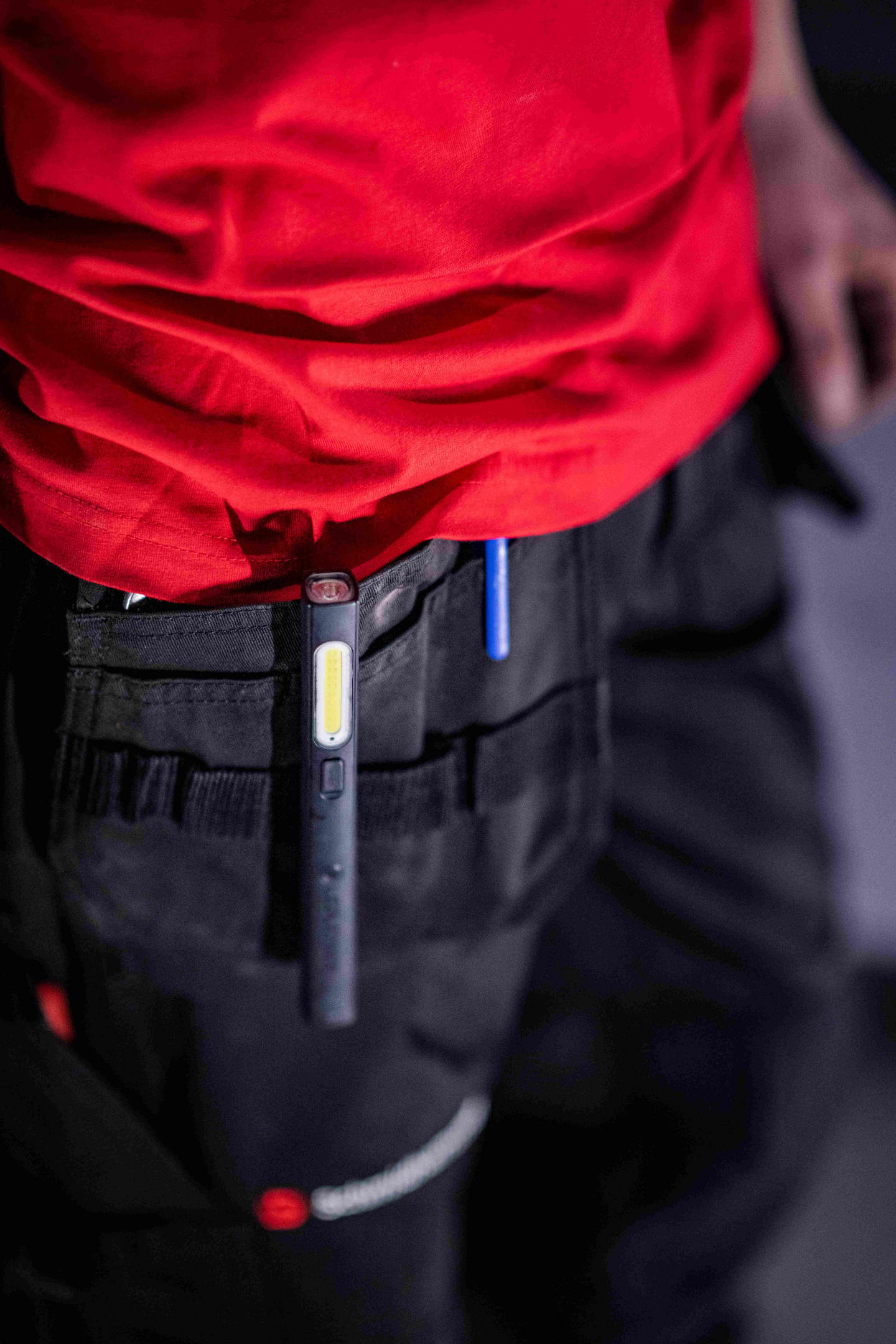 Työvalo Ledlenser W2R Work musta 220lm ladattava