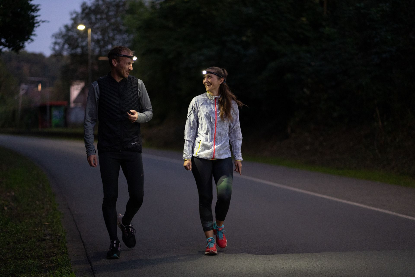 Otsalamppu Ledlenser Neo3 musta 400lm paristokäyttöinen