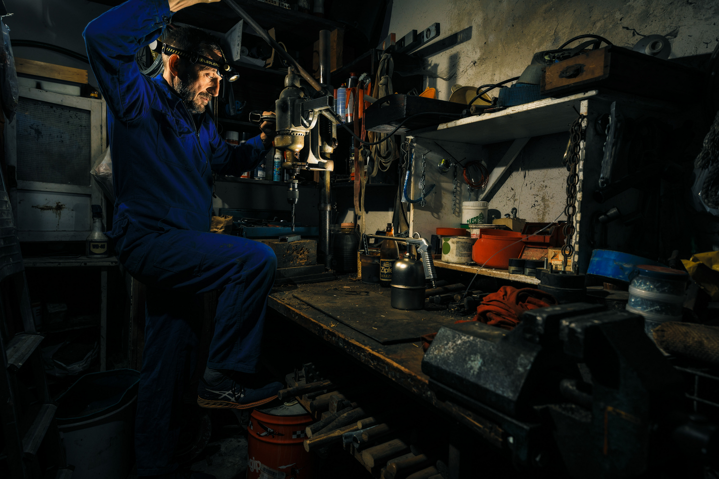 Otsalamppu Ledlenser H7R Work musta 1000lm ladattava