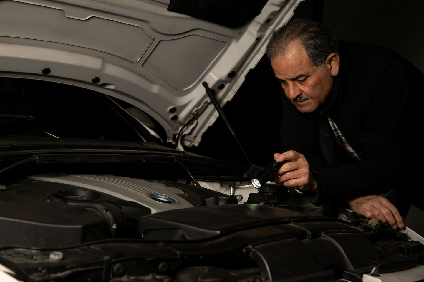 Taskulamppu Ledlenser P6R Core musta 900lm ladattava