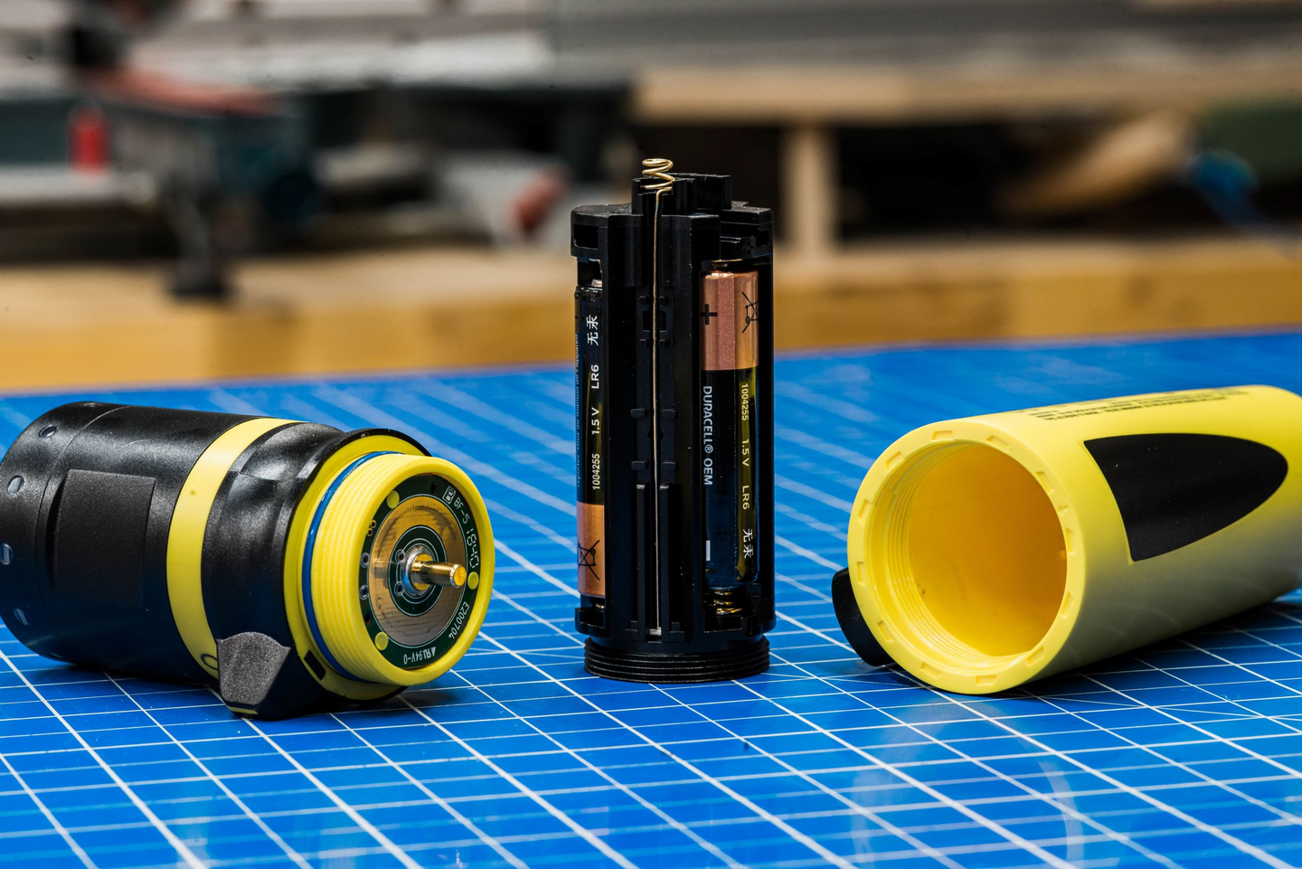 Taskulamppu Ledlenser EX7 keltainen 200lm paristokäyttöinen