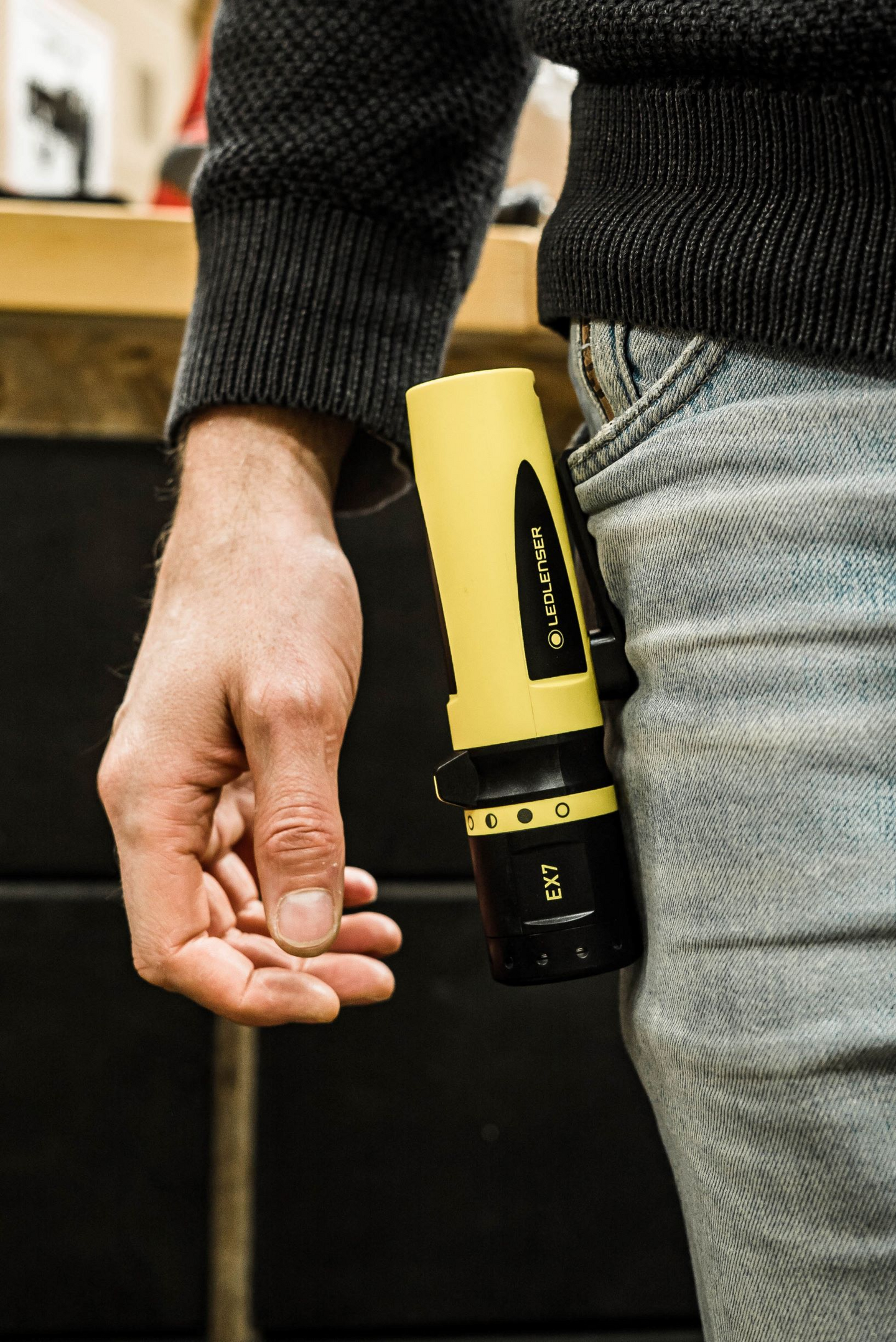 Taskulamppu Ledlenser EX7 keltainen 200lm paristokäyttöinen