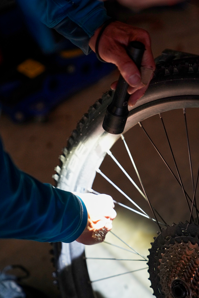 Taskulamppu Ledlenser P6R Core musta 900lm ladattava