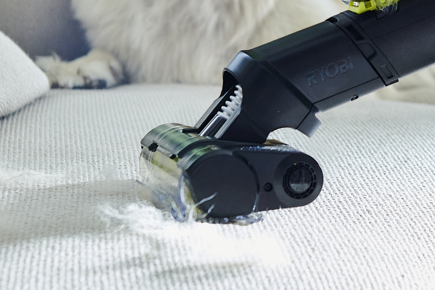 Varsi-Imuri Ryobi RSVS18-1X40GL 1x4,0Ah akku karvanpoistosuulakkeella