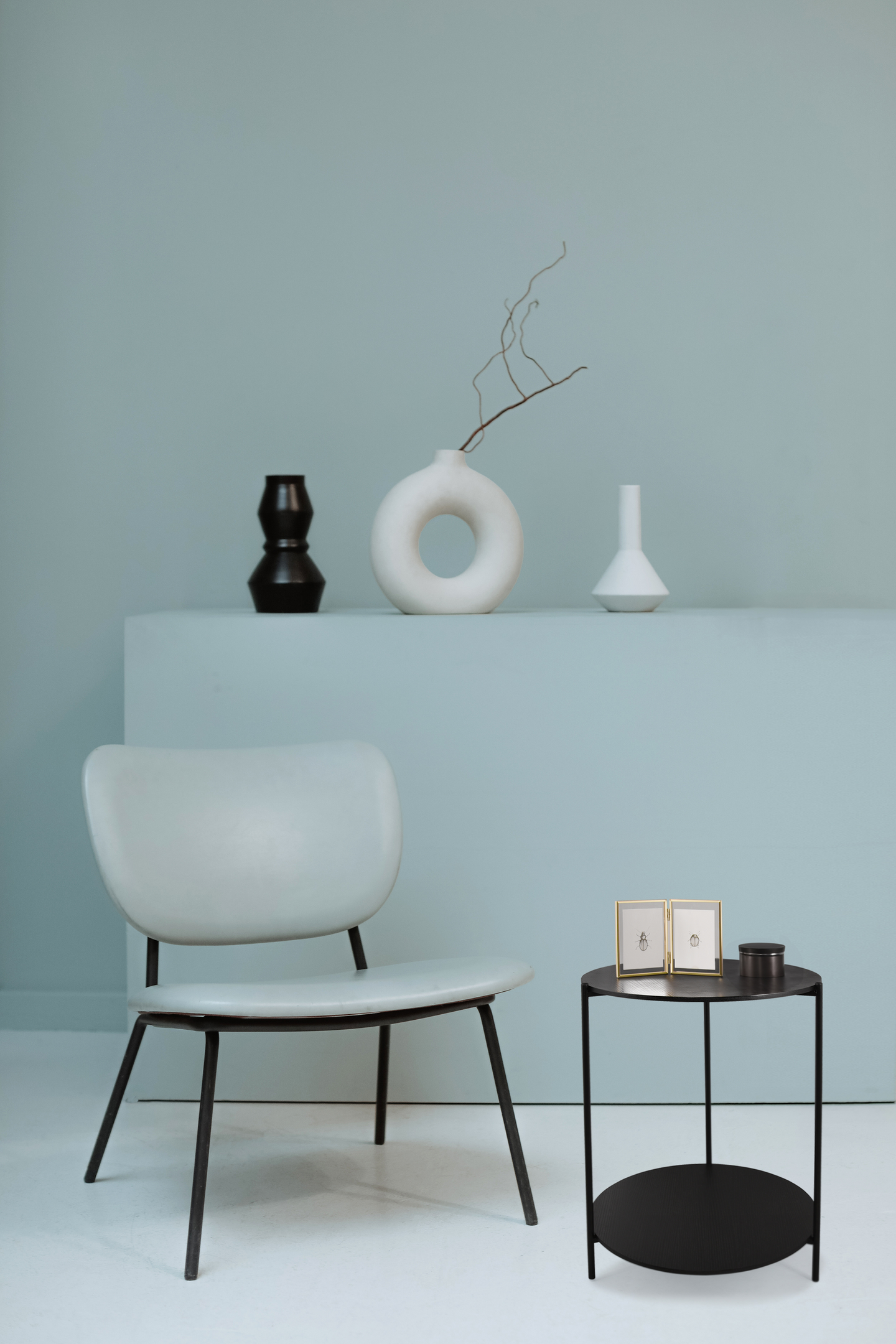 Sivupöytä M&M Paulina musta