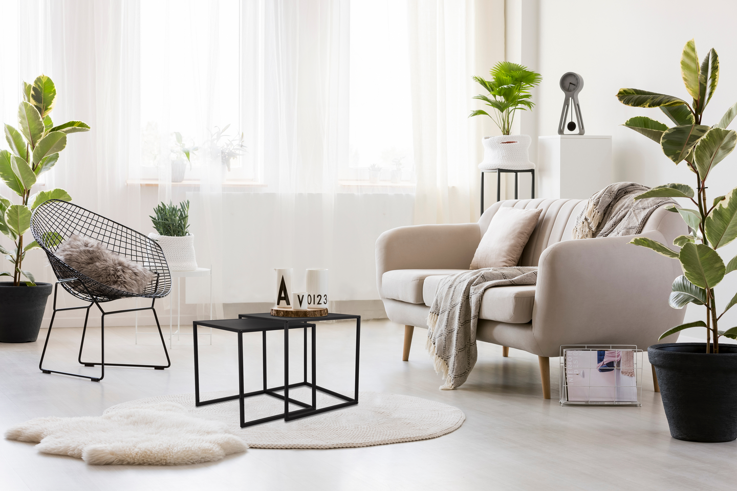 Sarjapöytä M&M Judith musta