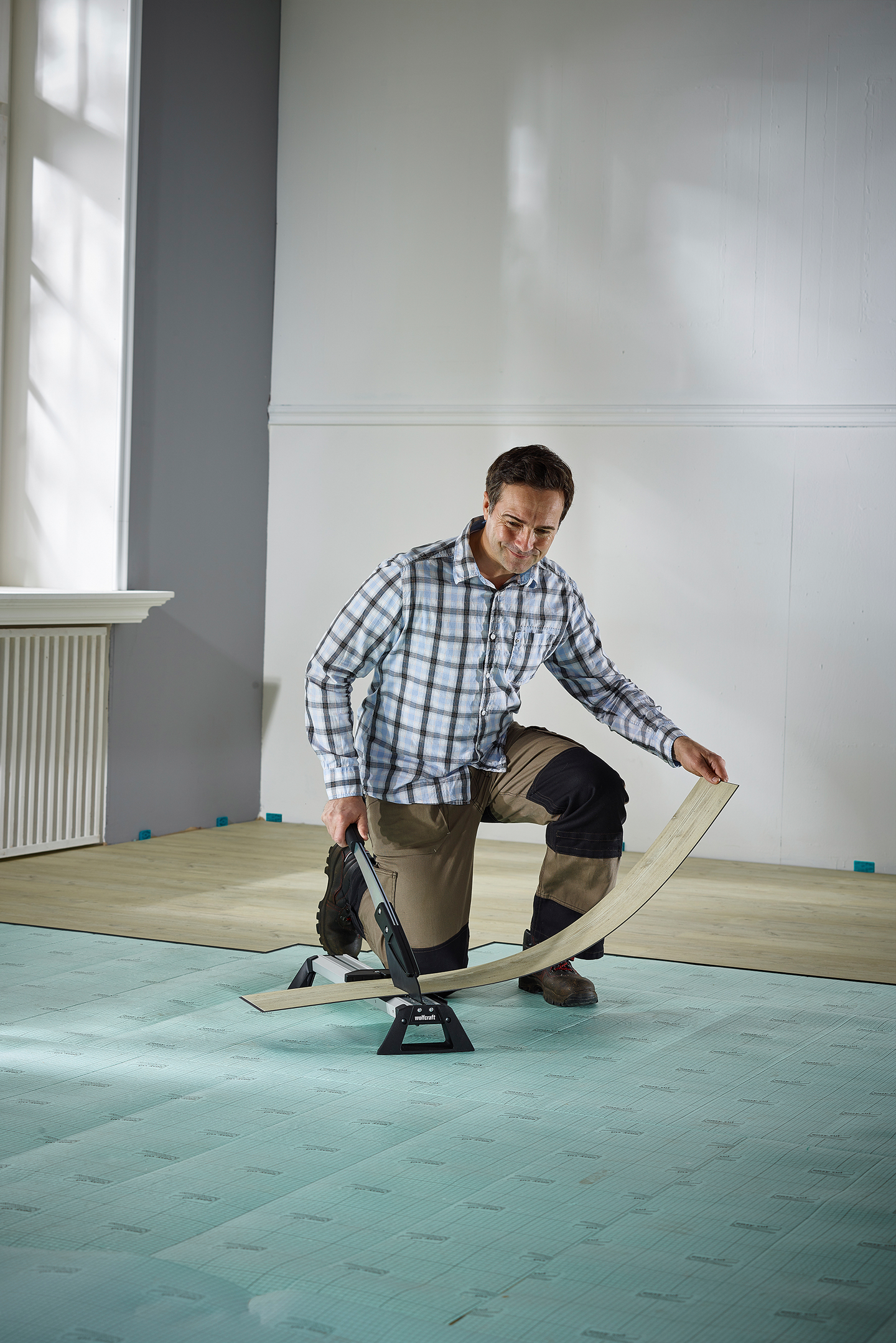 Vinyyli- ja laminaattileikkuri Wolfcraft VLC800