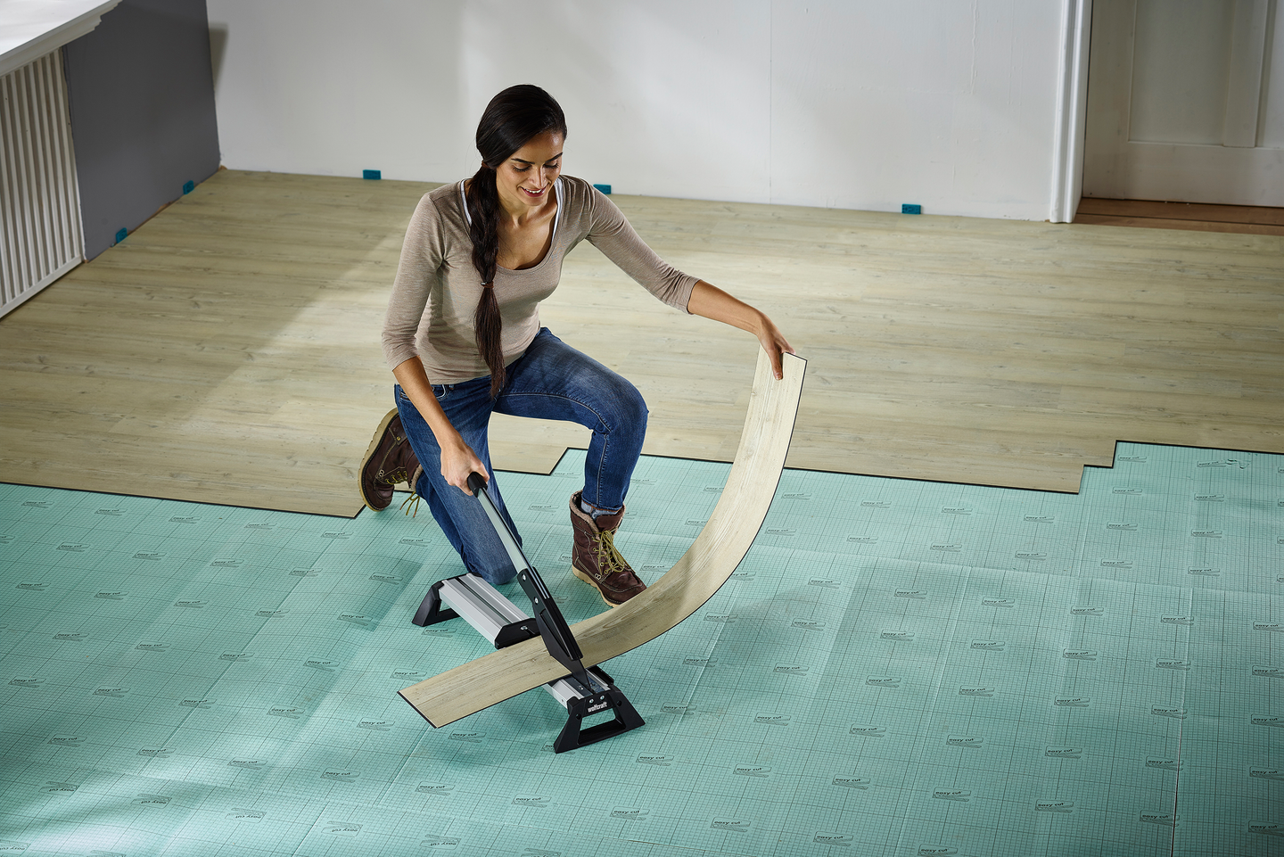 Vinyyli- ja laminaattileikkuri Wolfcraft VLC800