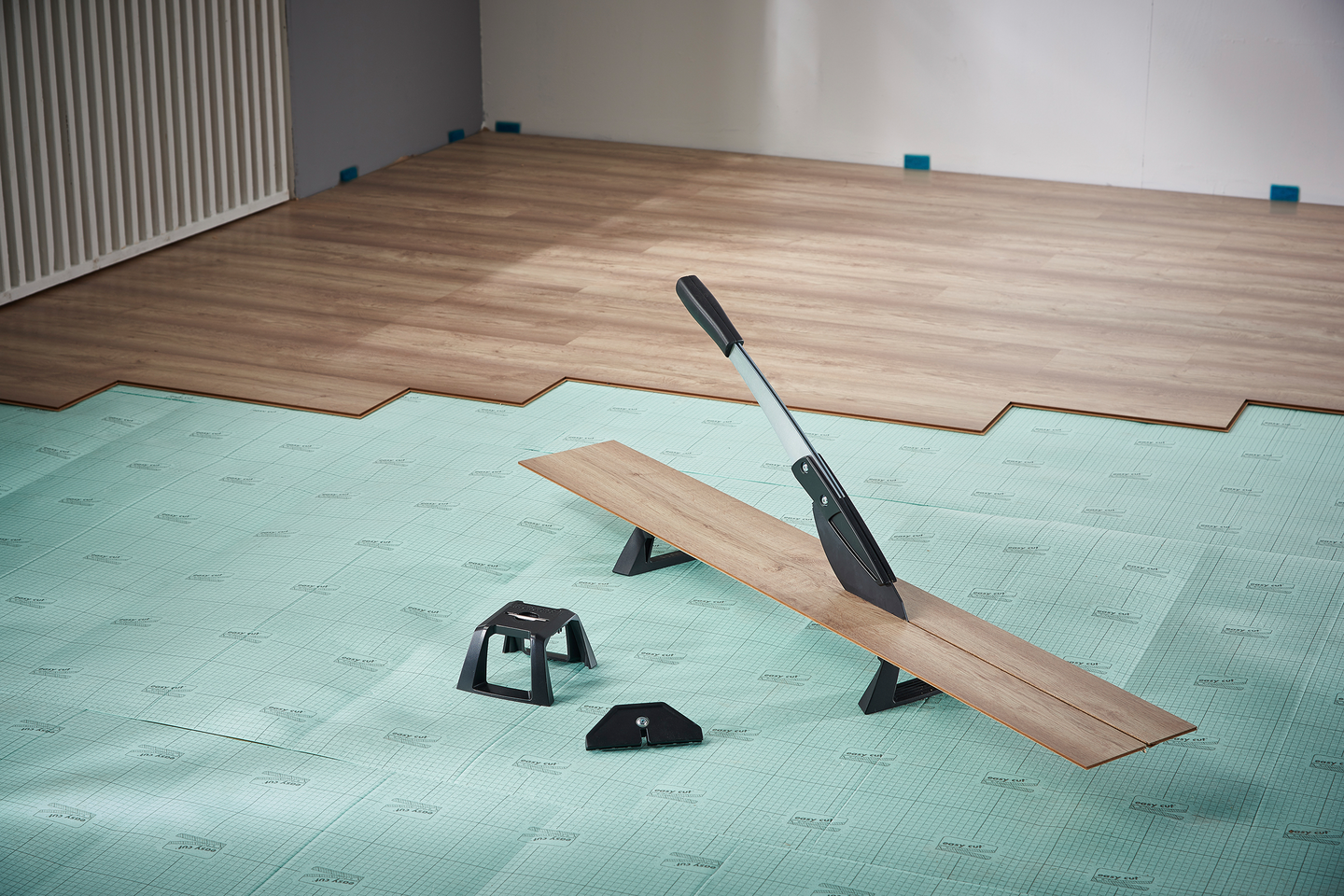 Vinyyli- ja laminaattileikkuri Wolfcraft VLC800