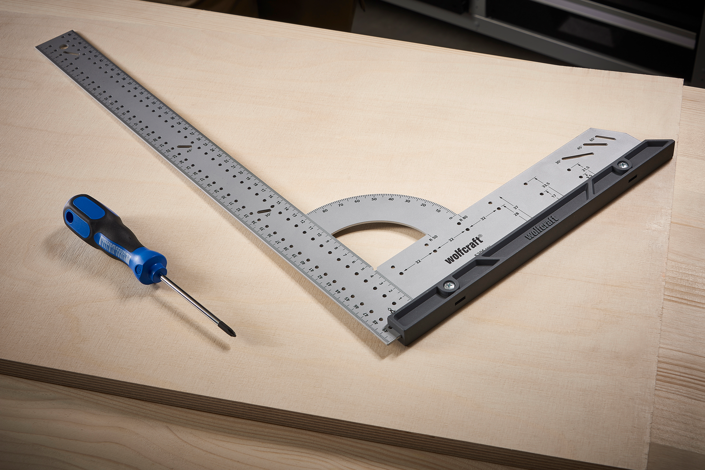Suorakulma Wolfcraft 500mm