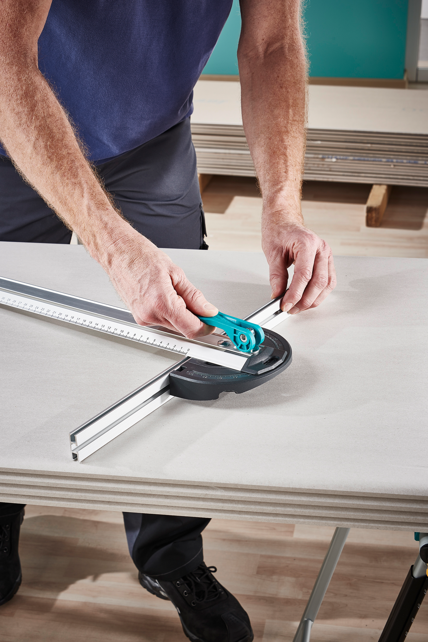 T-palkki ja pitkittäisleikkuri Wolfcraft