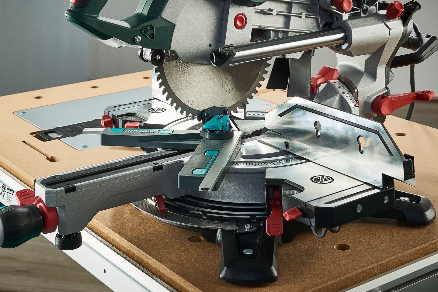 Siirtokulma Wolfcraft kulma- ja jiirisahoille