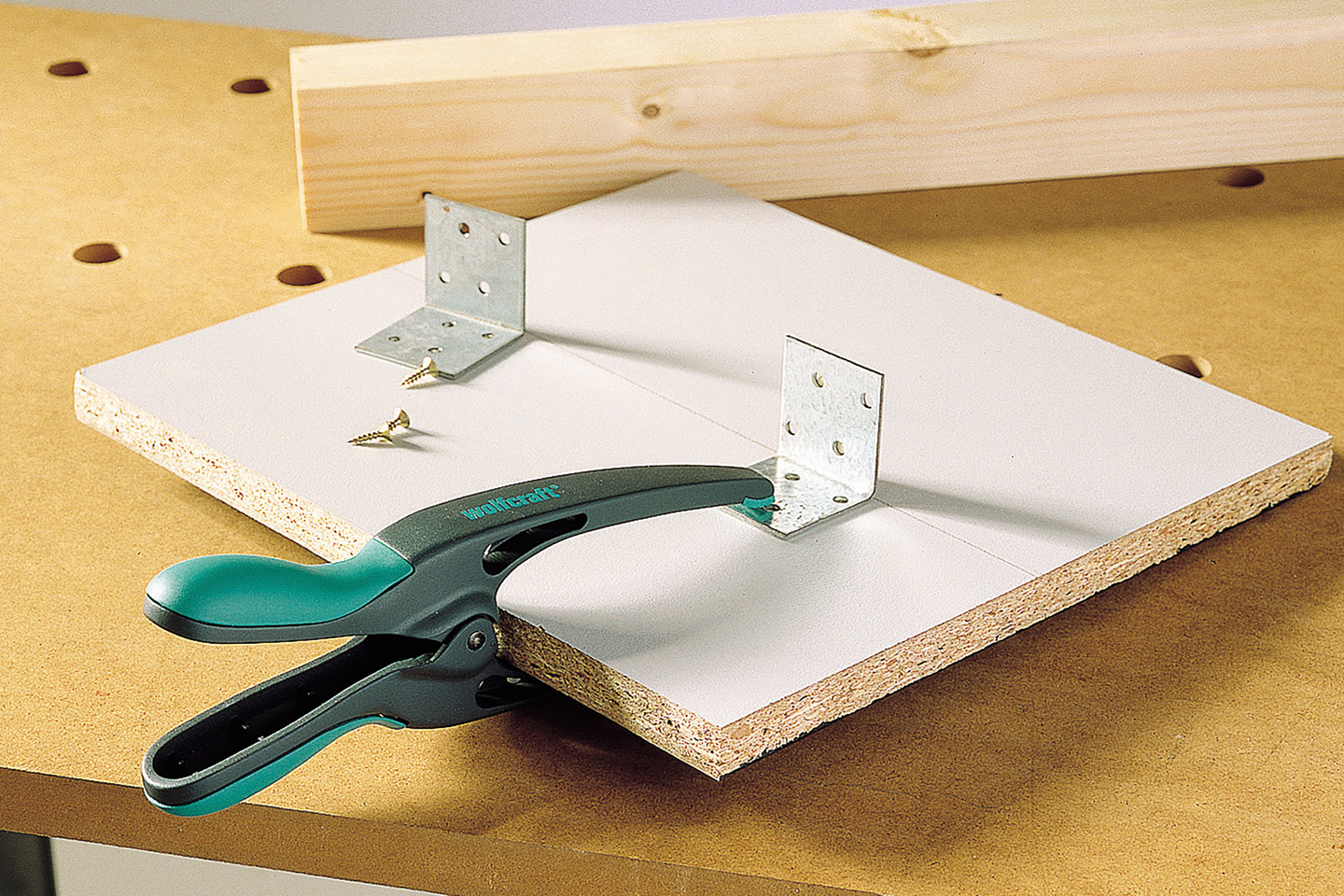 Teräväkärkinen jousipuristin Wolfcraft PRO 70