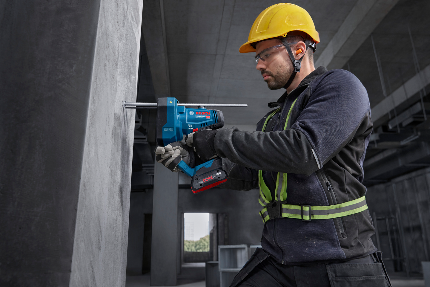 Akkukierretankoleikkuri Bosch GGC 18V-12 Solo L-Boxx