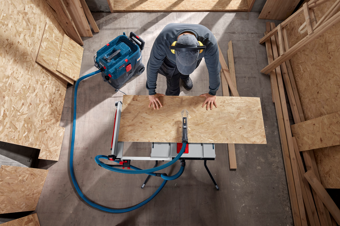 Pöytäsaha Bosch GTS 70-216