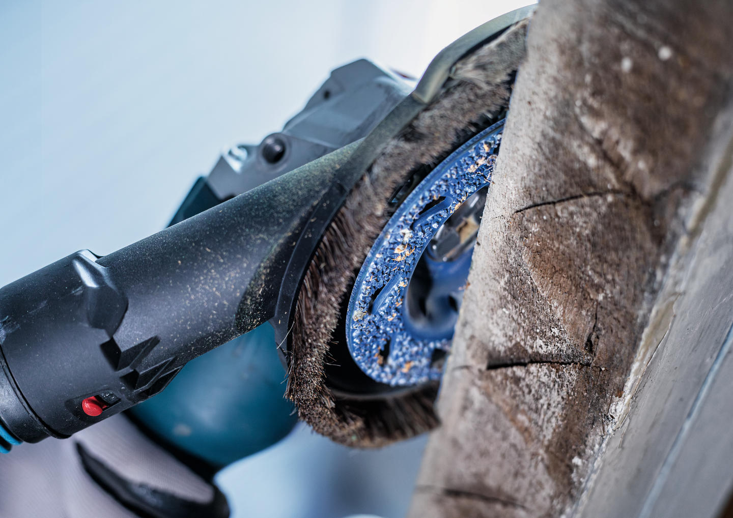 Kovametallihiomapää Bosch Expert Multi Material X-Lock 115mm vino karkea