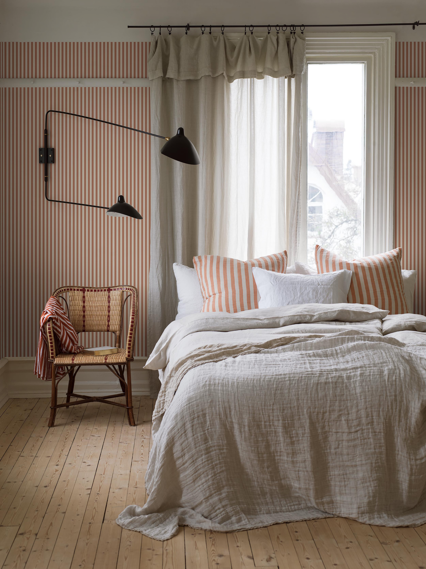 Kuitutapetti Boråstapeter Mölle Stripe o Myrten 5736 Mölle Stripe 10,05m