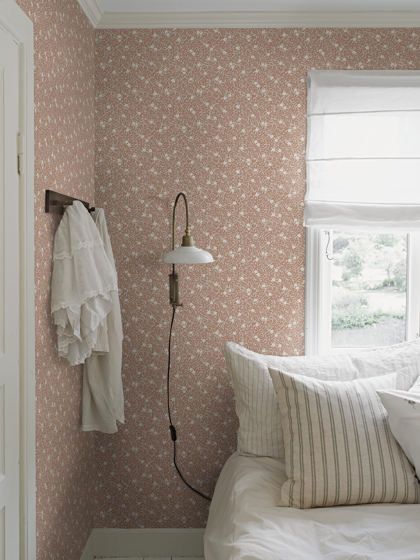 Kuitutapetti Boråstapeter Mölle Stripe o Myrten 5733 Myrten 10,05m