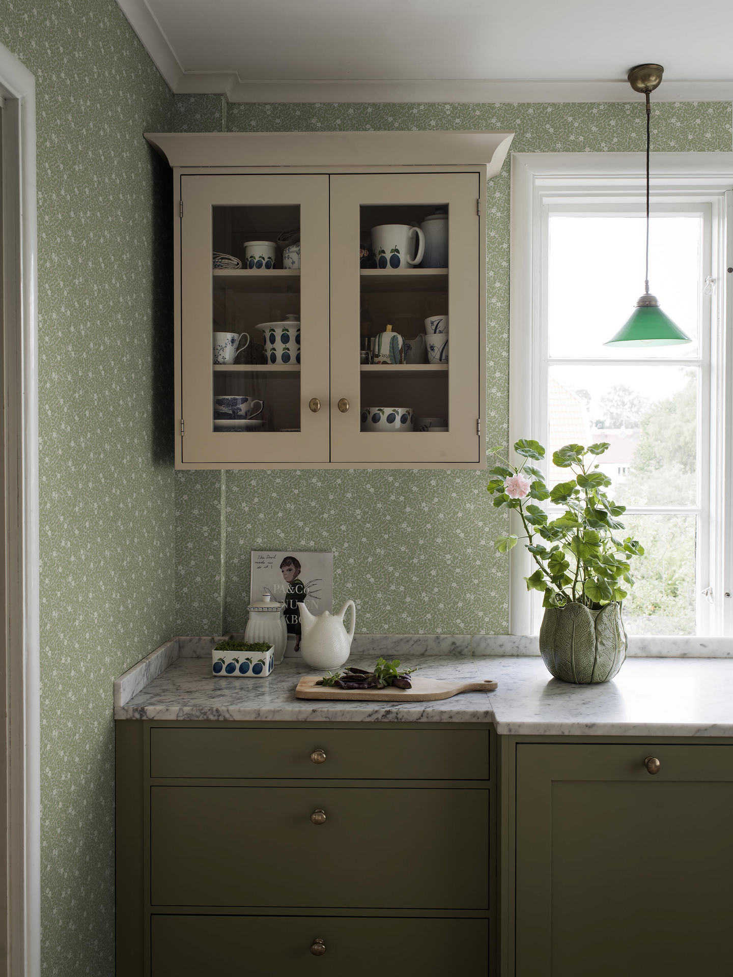 Kuitutapetti Boråstapeter Mölle Stripe o Myrten 5731 Myrten 10,05m