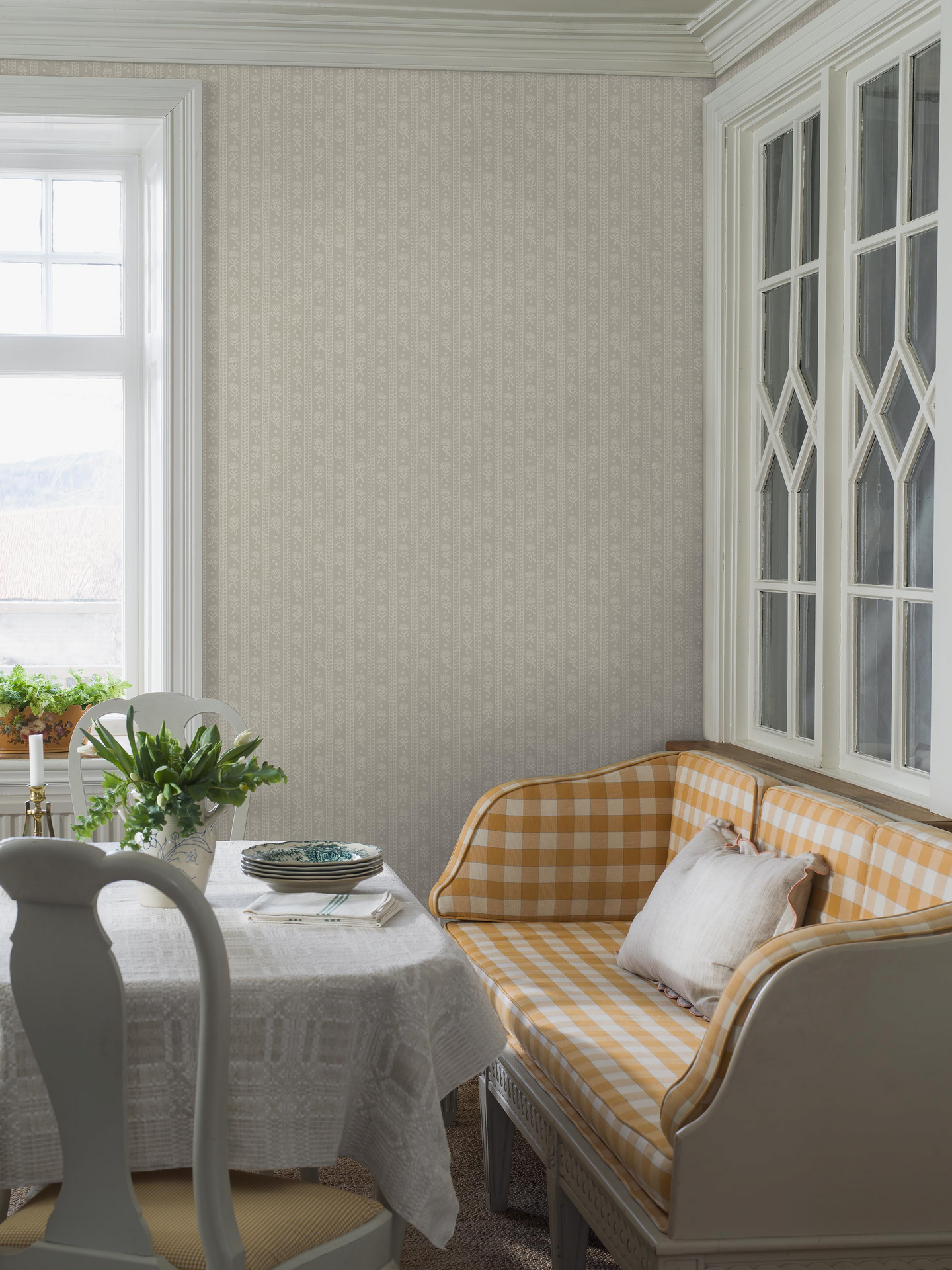 Kuitutapetti Boråstapeter Anno II 8053 Nejlikerand 10,05m