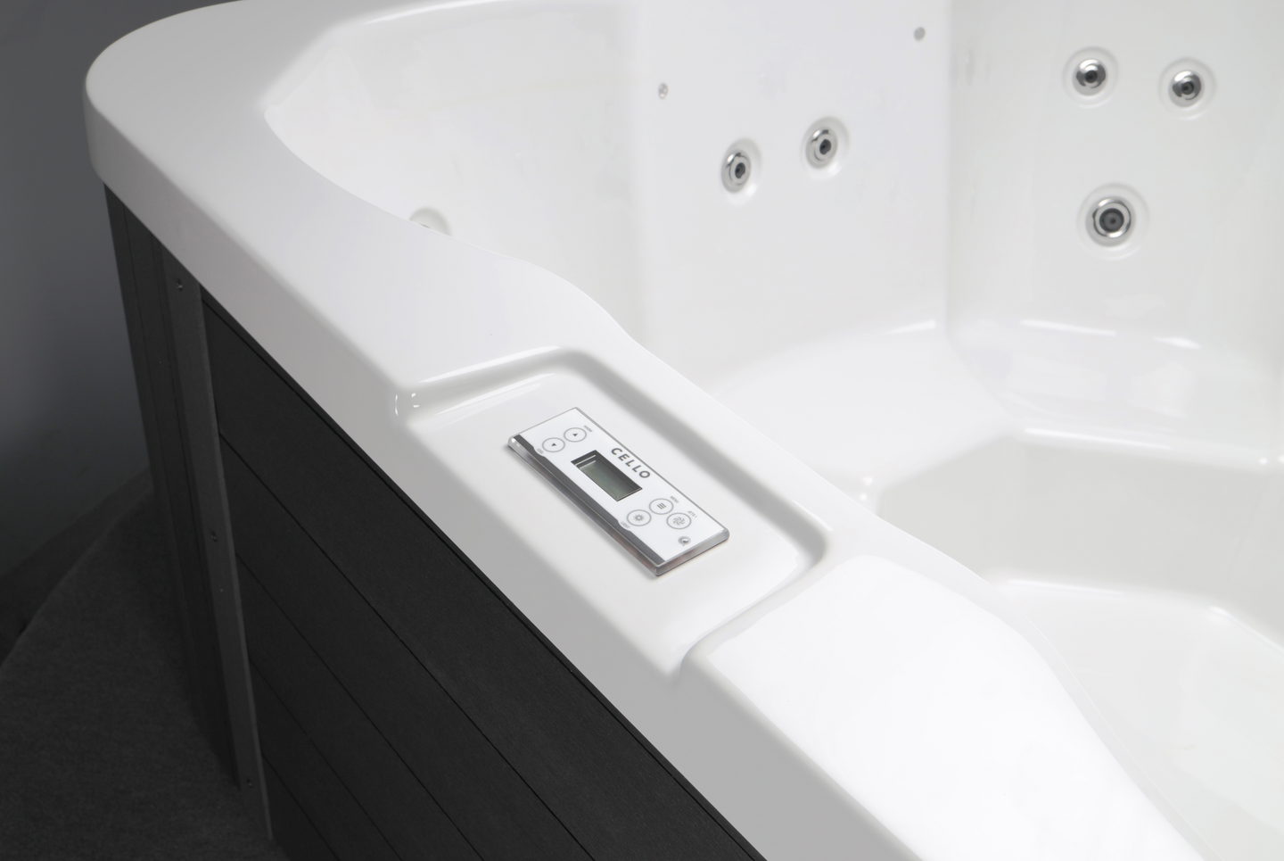 Ulkoporeallas Cello Vanaja