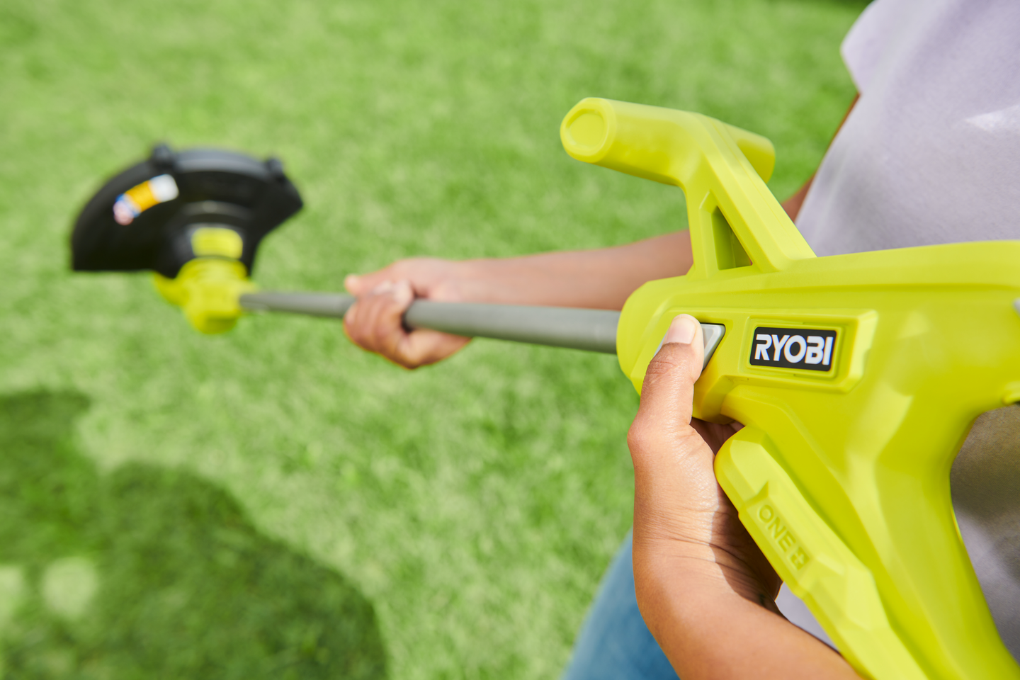 Akkutrimmeri Ryobi RY18LT23A-0 18V ONE+ 23cm runkoversio