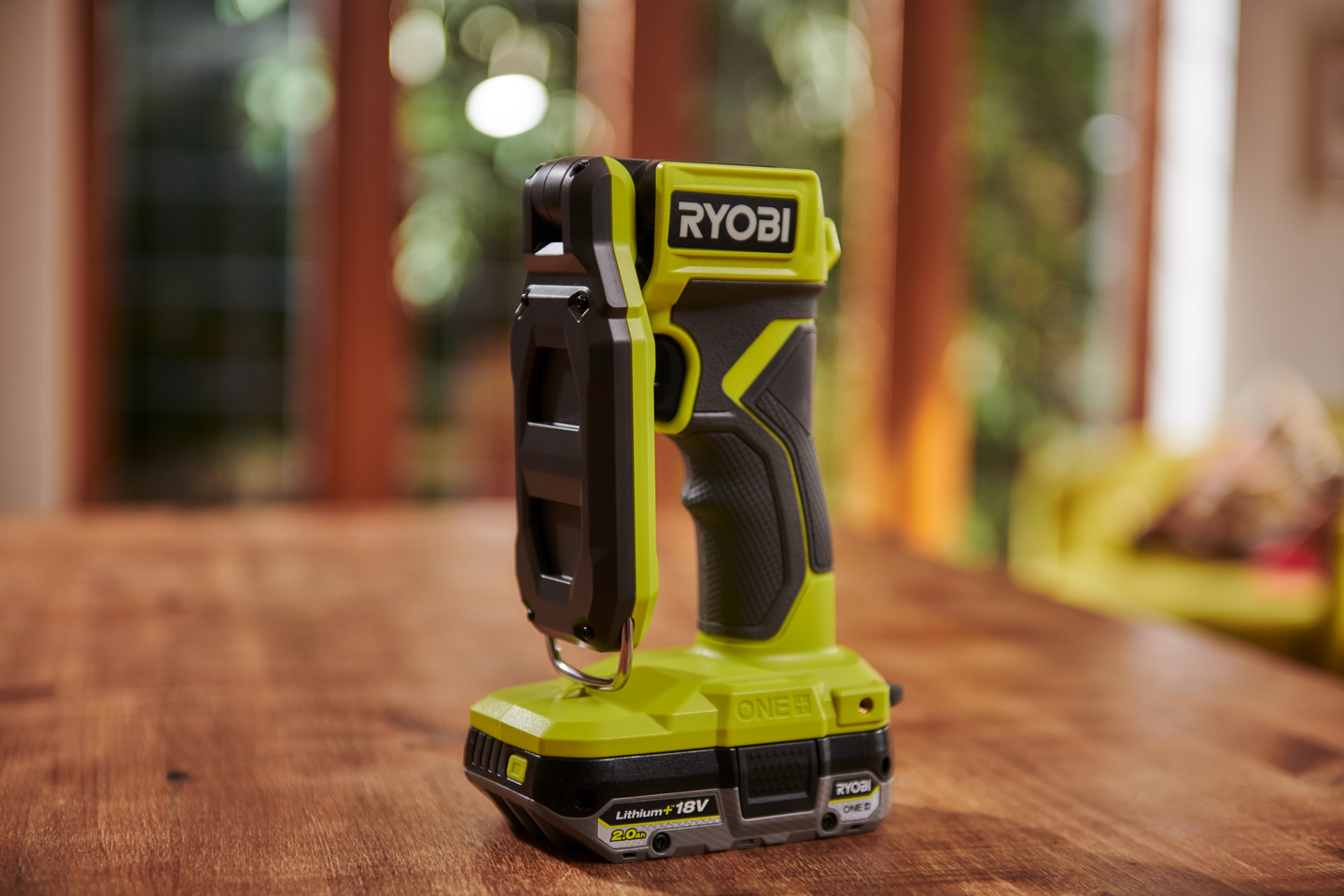 Työvalo RYOBI RSL18-0 18V ONE+ ei akkua