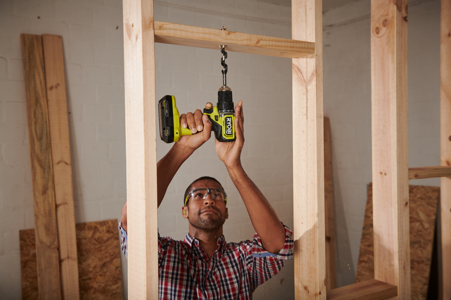 Akkuporakone RYOBI RDD18C1-220S 18V ONE+ HP hiiliharjaton 2x2,0Ah akut