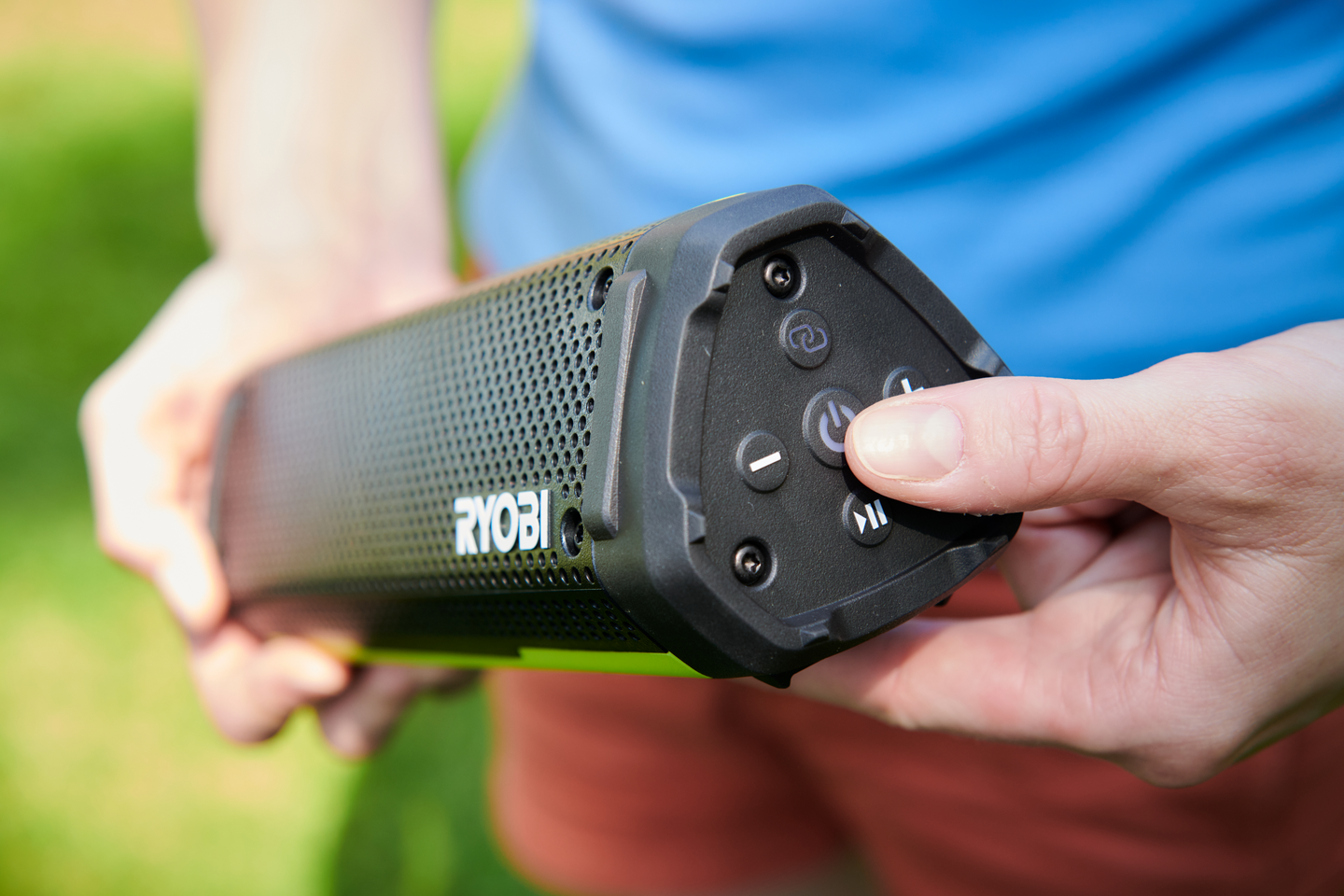 Kaiutin RYOBI RS4-120G 4V USB Litium-sarja 20W Bluetooth 1x2,0Ah akku