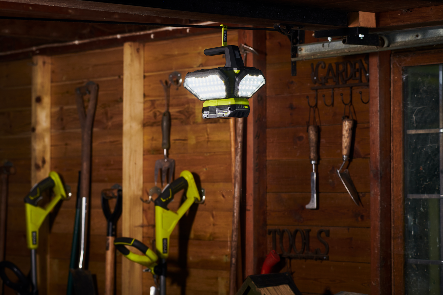 Työvalo RYOBI R18L360-0 18V ONE+ ei akkua