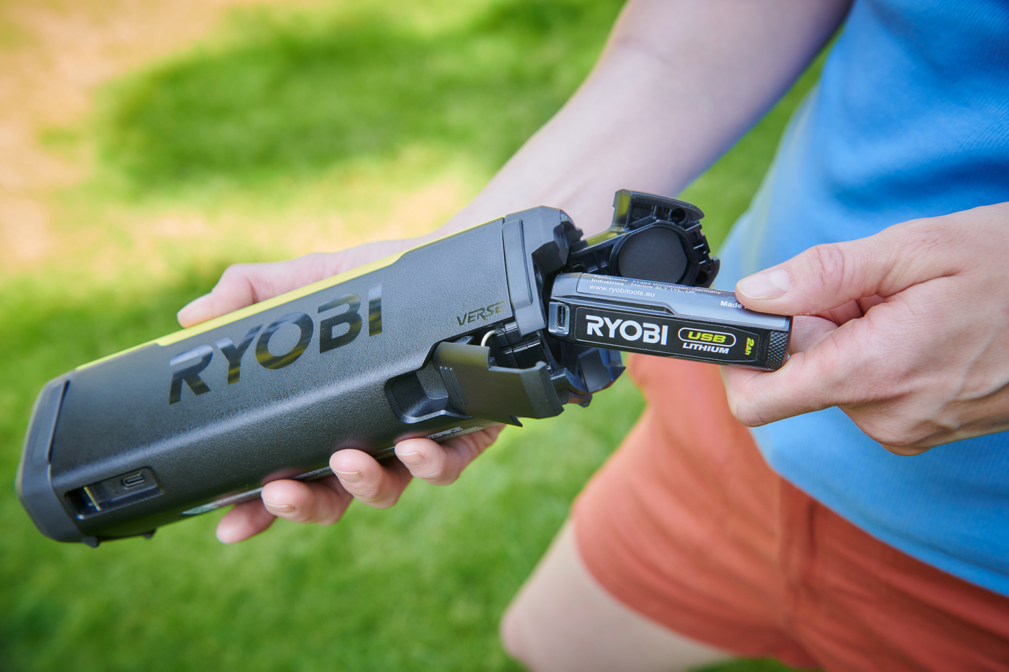 Kaiutin RYOBI RS4-120G 4V USB Litium-sarja 20W Bluetooth 1x2,0Ah akku