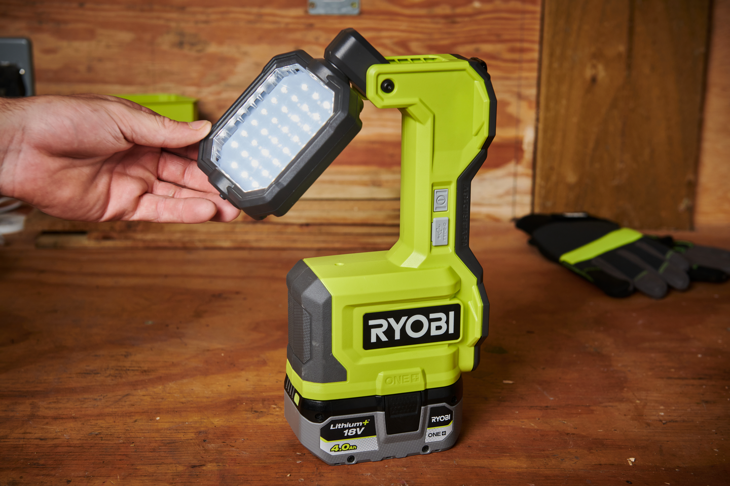 Led-työvalo Ryobi RMTL18-0 18V ONE+ 1500 Lumen runkoversio