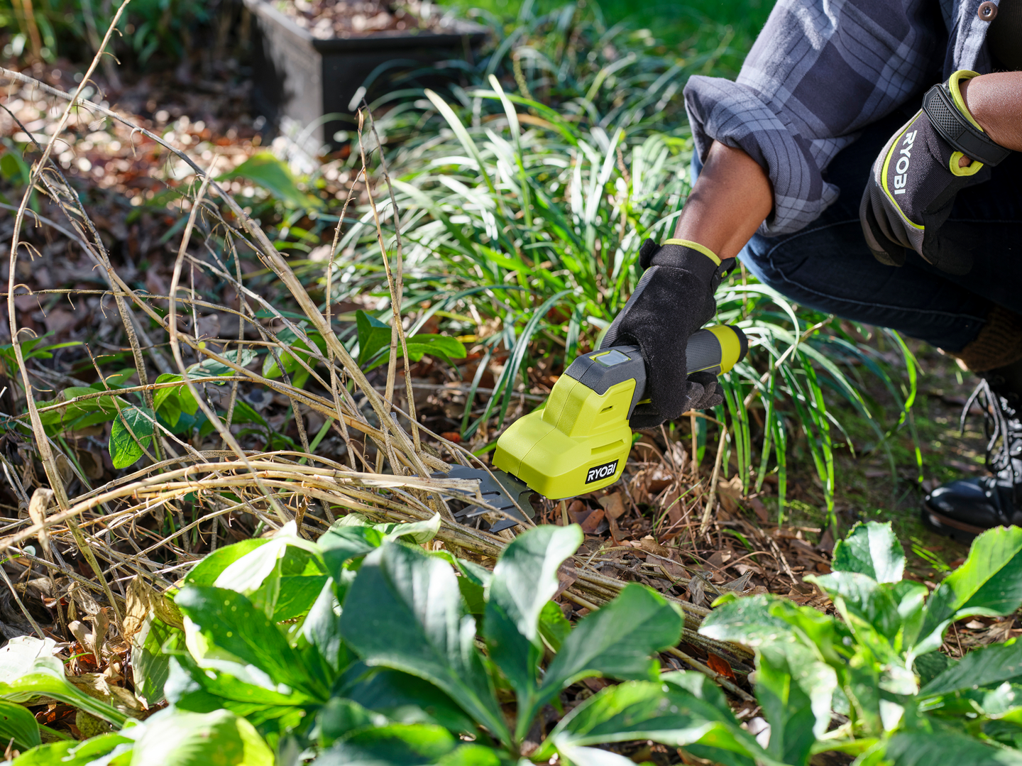 Akkuruohosakset/-pensasleikkuri Ryobi RY4CGSA-120 4V USB Lithium 1x2,0Ah