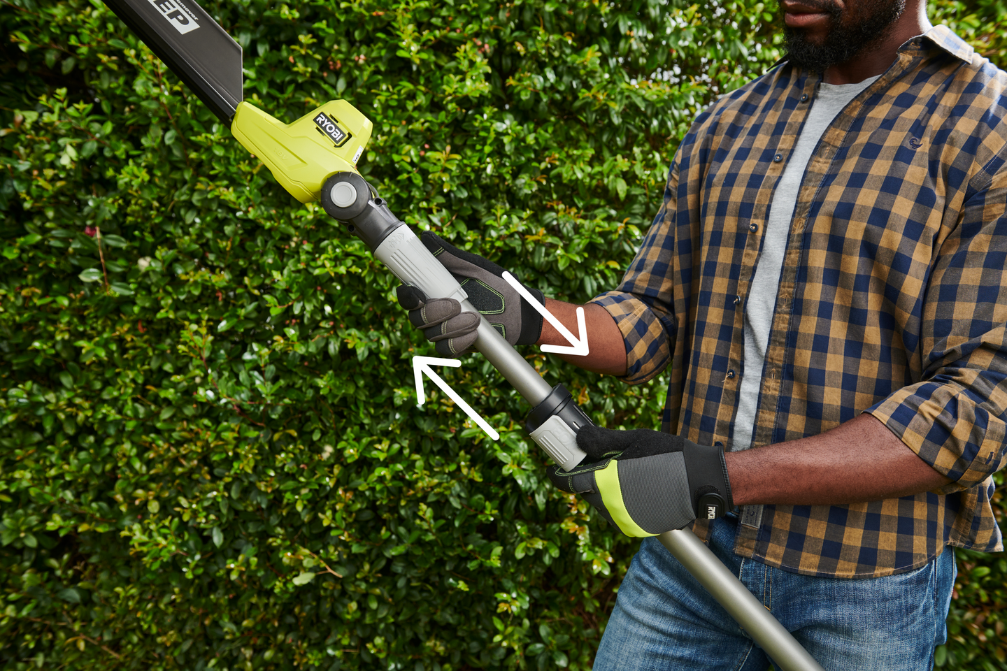 Pensasleikkuri teleskooppivarrella Ryobi RY18PHT40A-0 18V ONE+ runko